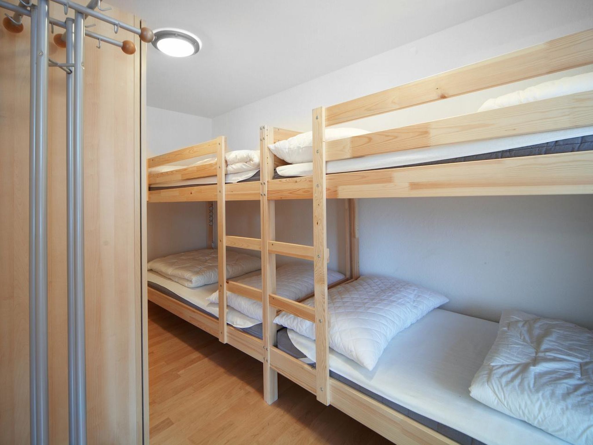 Photo of Luegisland Wohnung Salietti Appartement/Fewo, Dusche oder Bad, WC, 8-Bettwohnung