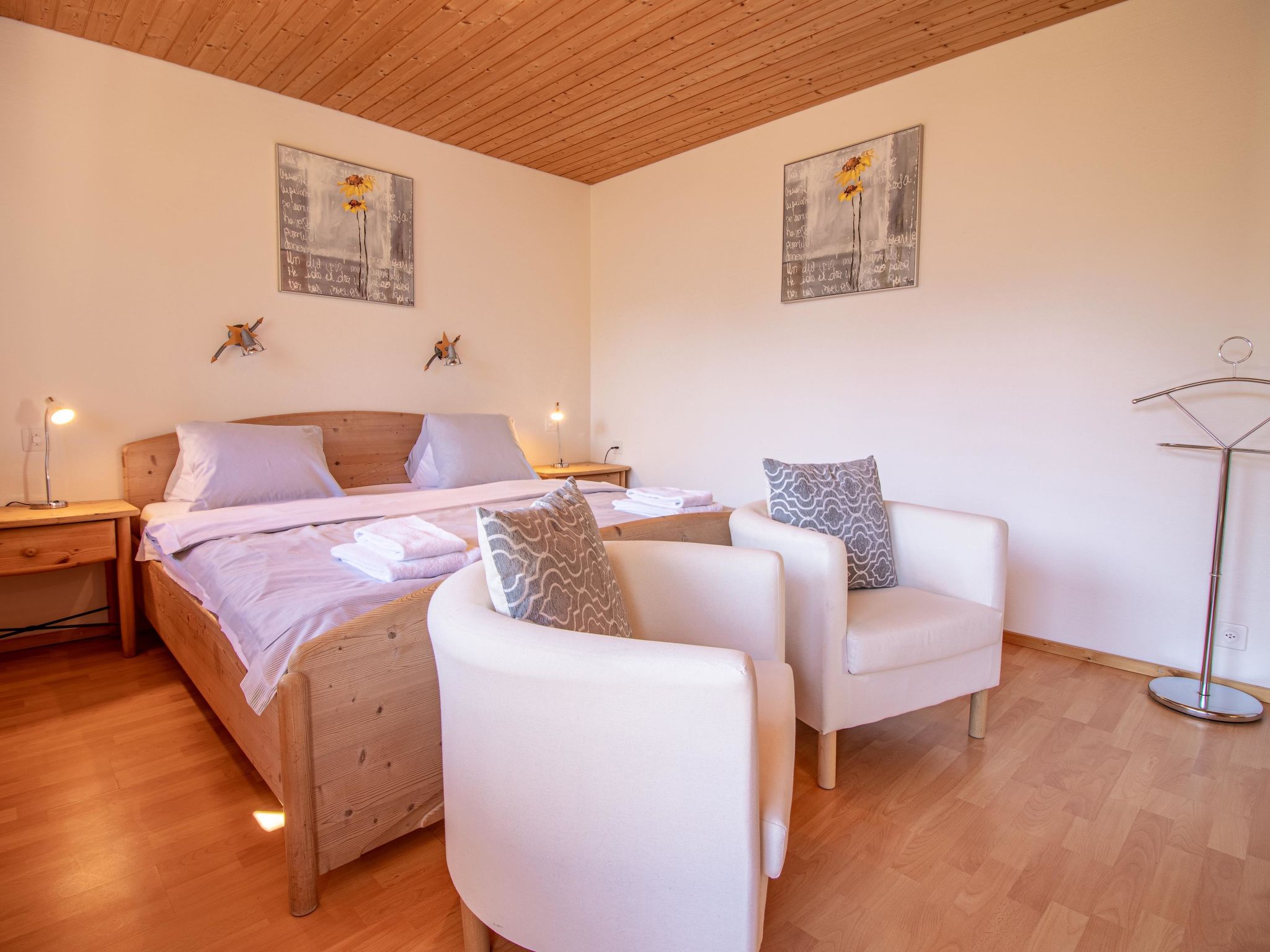 Photo of Miraflor Angela by Arosa Holiday Appartement/Fewo, Dusche oder Bad, 4-Bettwohnu