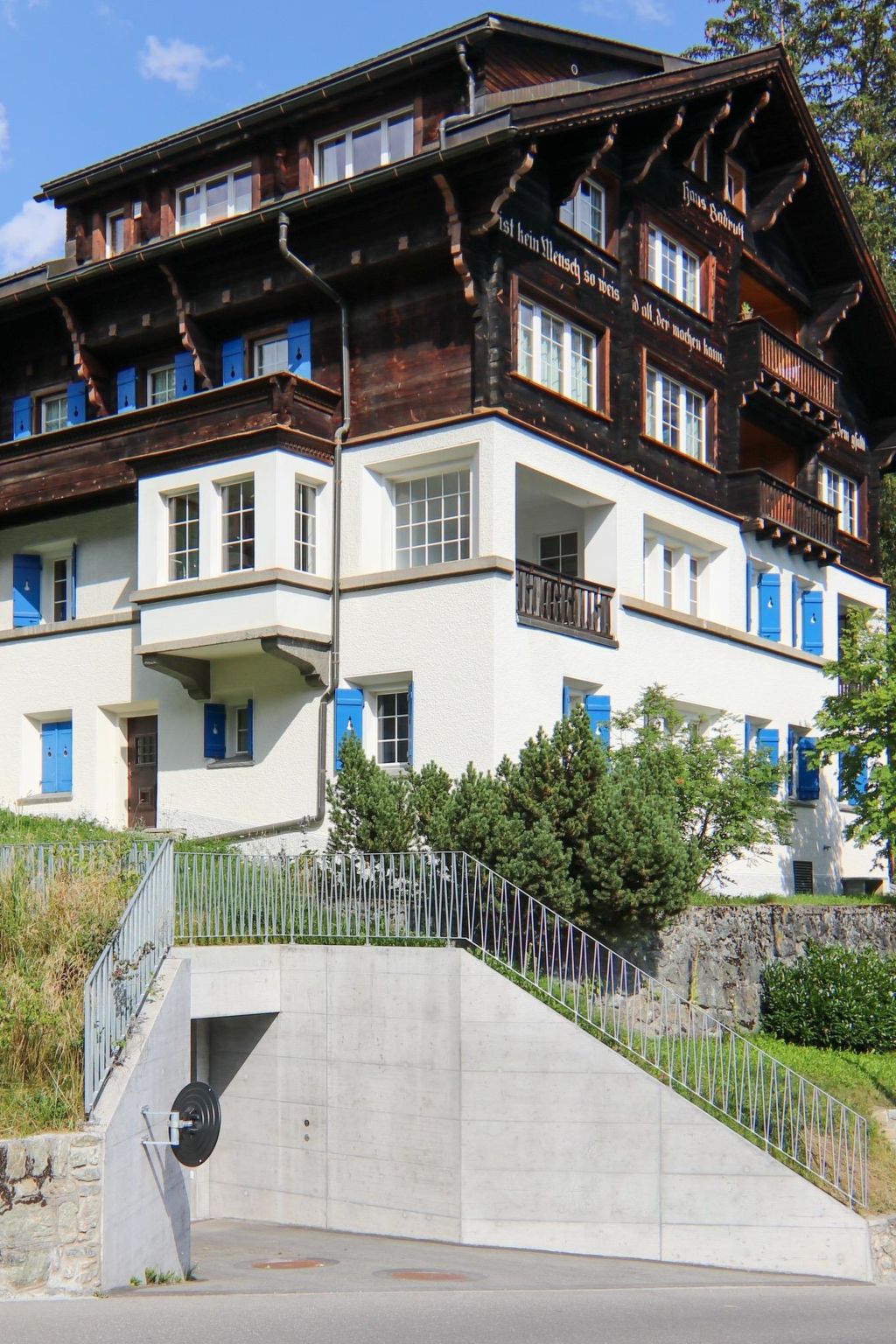 Photo of Chalet Badrutt by Arosa Holiday Appartement/Fewo, Dusche und Bad, WC, 8-Bettwohn
