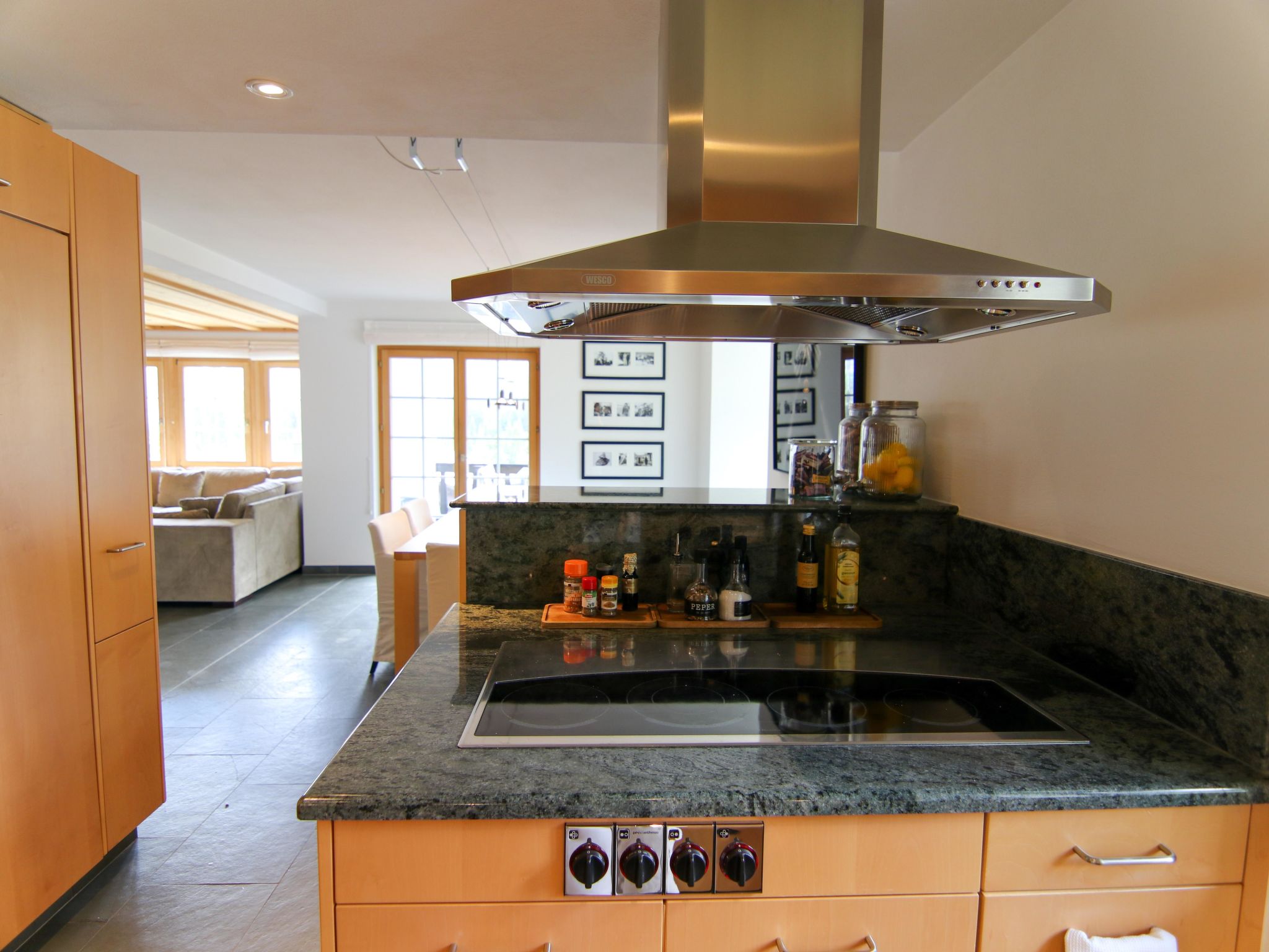 Photo of Chalet Badrutt by Arosa Holiday Appartement/Fewo, Dusche und Bad, WC, 8-Bettwohn