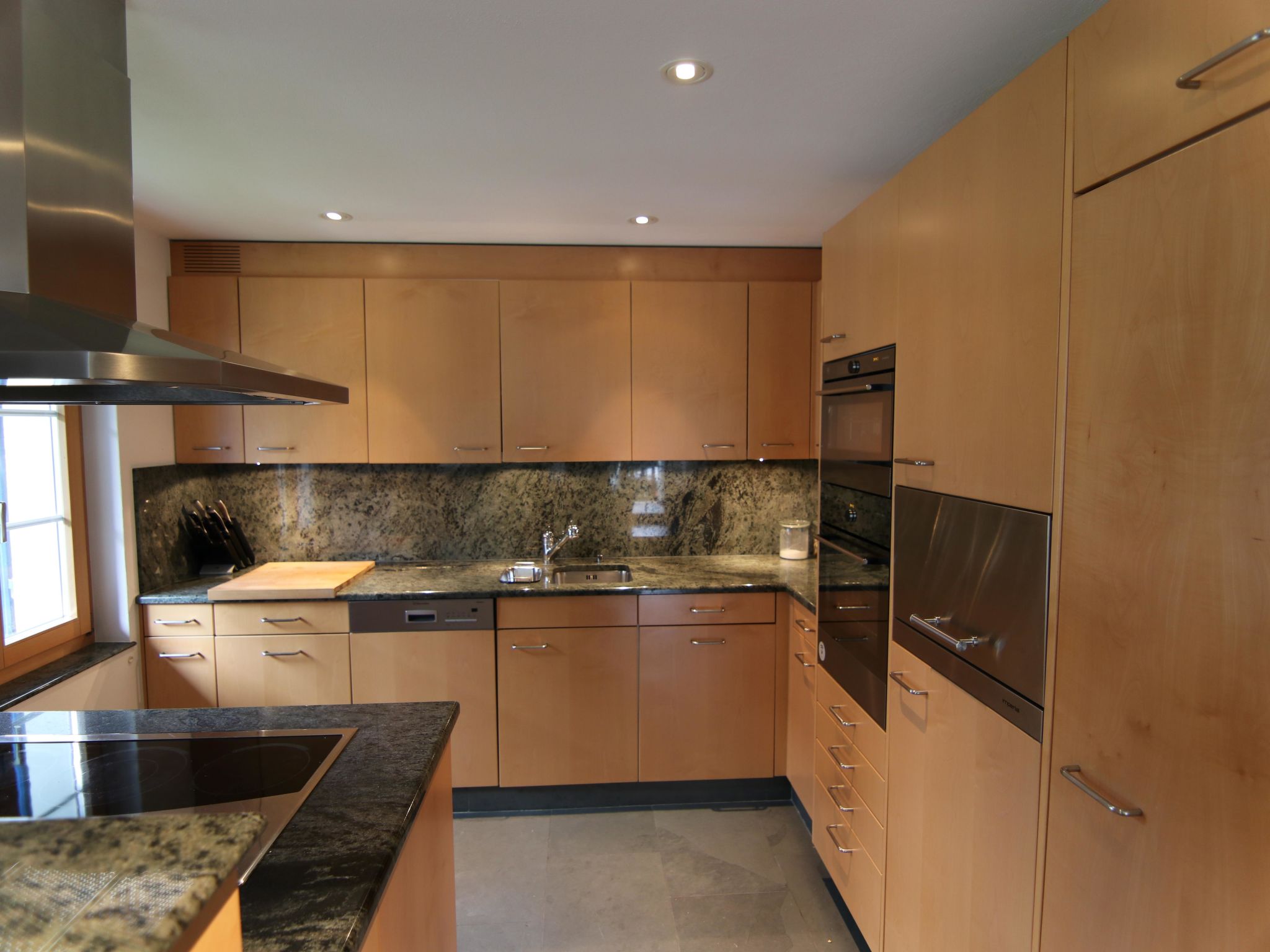 Photo of Chalet Badrutt by Arosa Holiday Appartement/Fewo, Dusche und Bad, WC, 8-Bettwohn