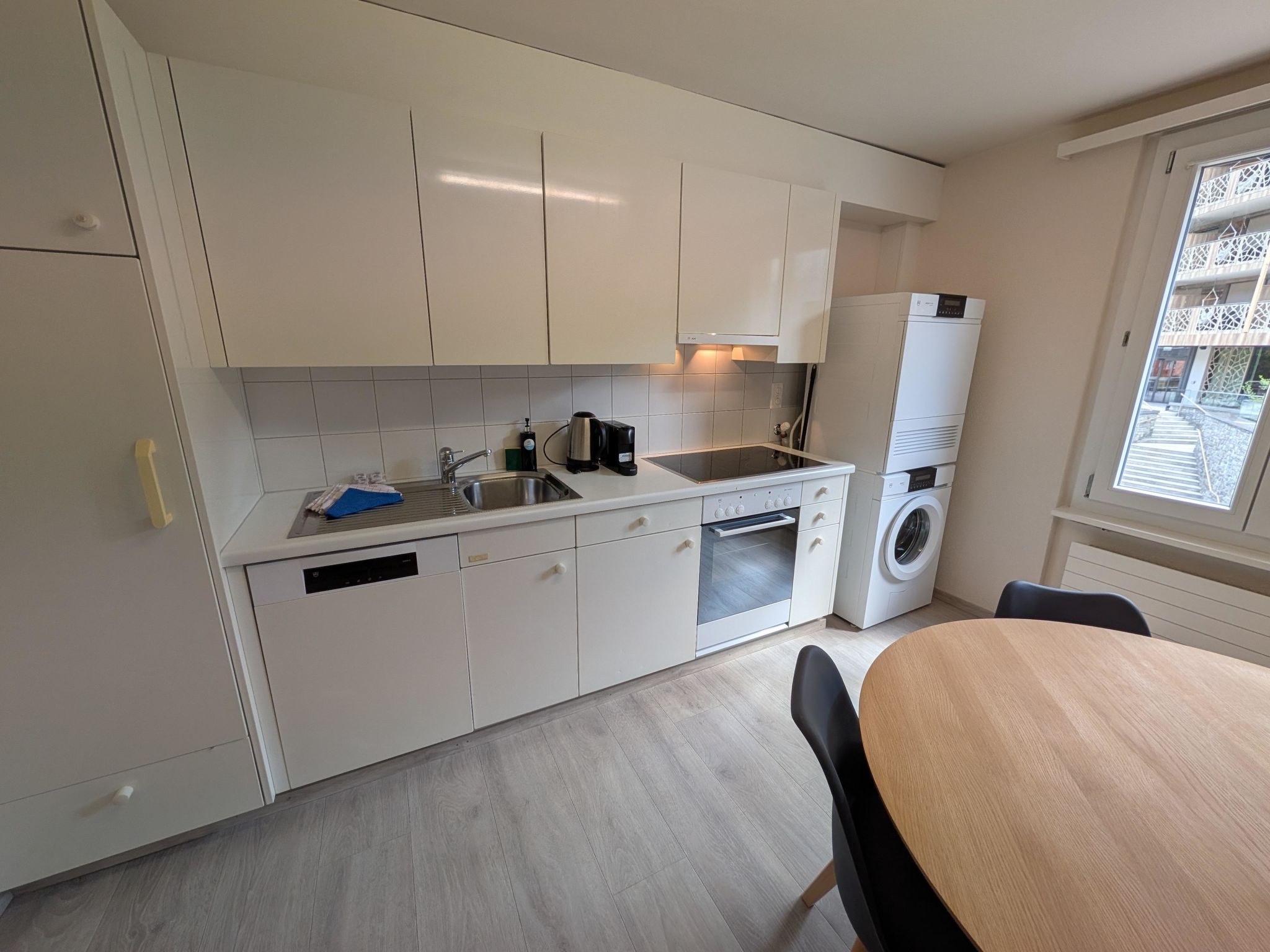 Photo of Hermann 2 by Arosa Holiday Appartement/Fewo, Bad, WC, 8-Bettwohnung Hermann 2
