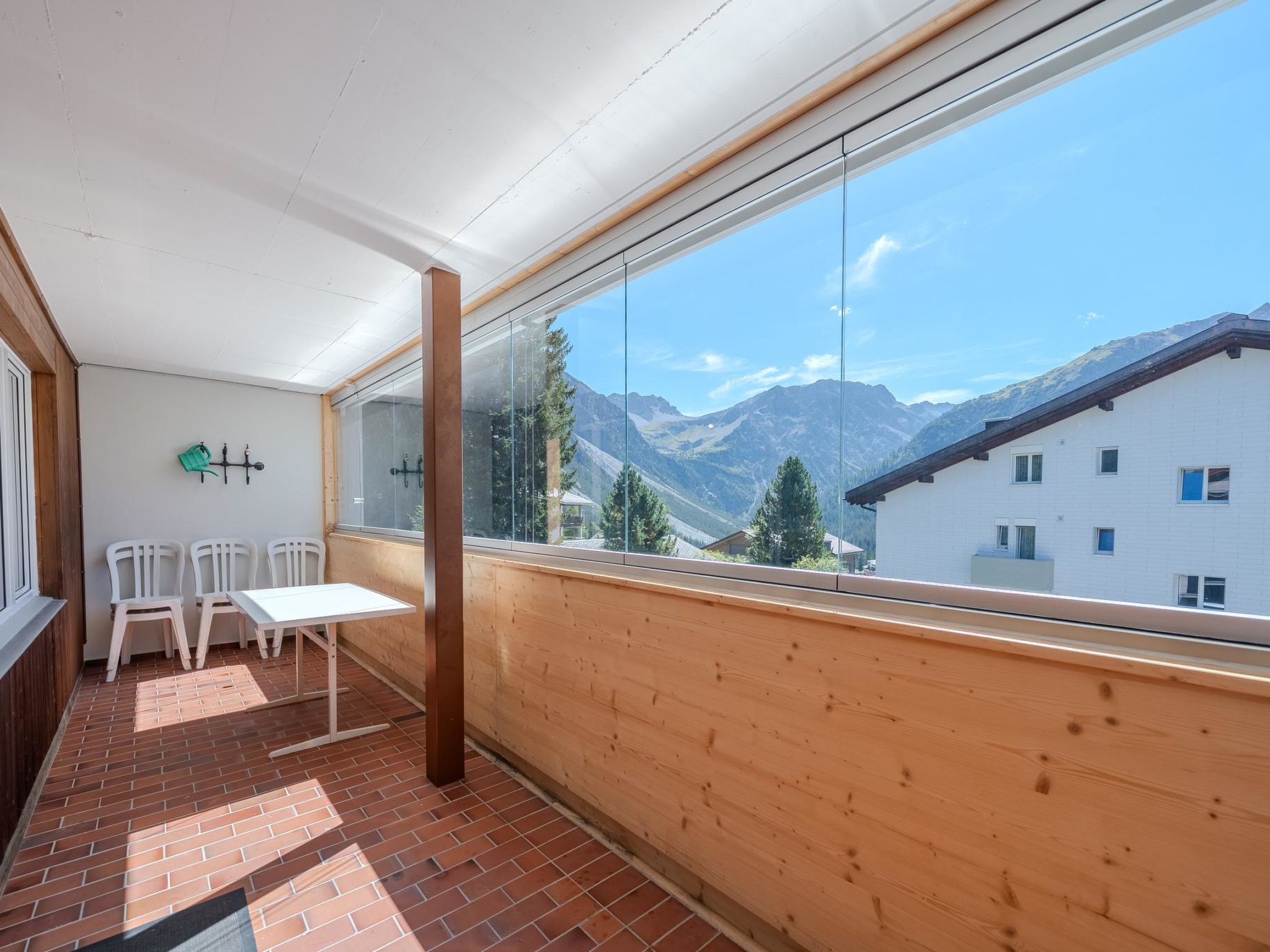 Photo of Latschüel 3.OG by Arosa Vacations Appartement/Fewo, Dusche und Bad, WC, 2 Schlaf