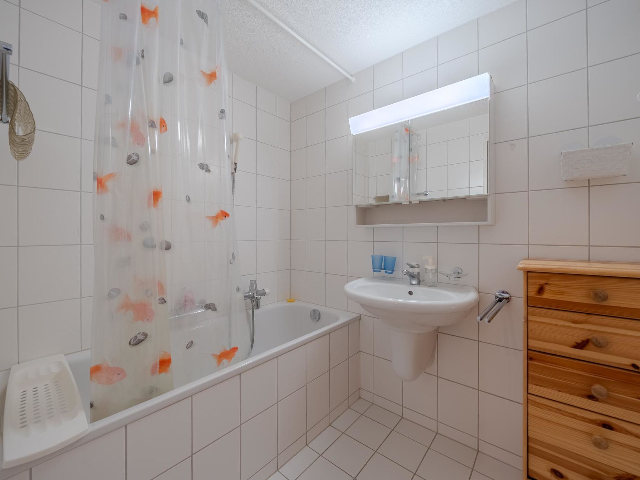 Photo of Latschüel 3.OG by Arosa Vacations Appartement/Fewo, Dusche und Bad, WC, 2 Schlaf