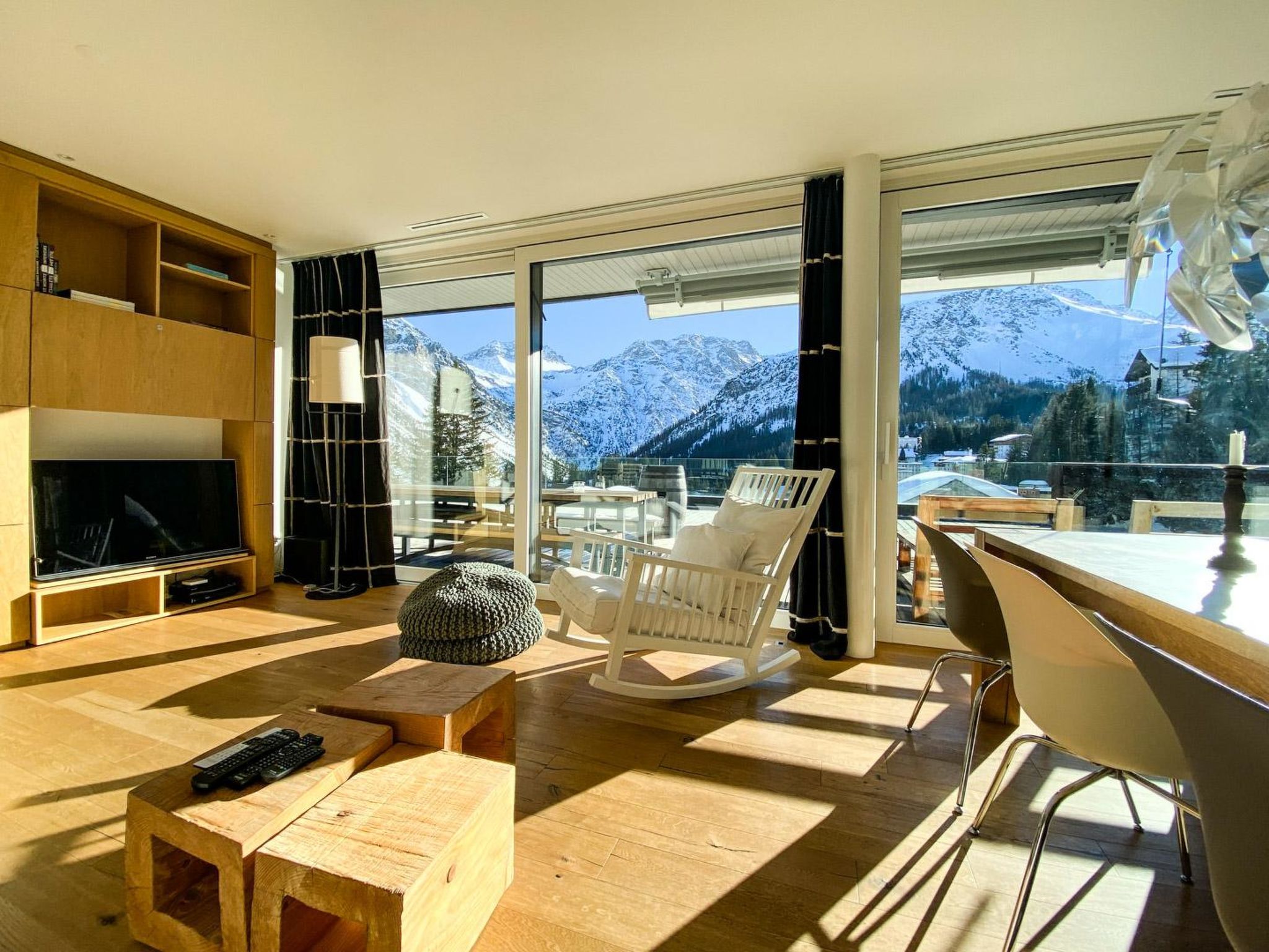 Photo of 130m2 Luxus-Apartment mit Südterrasse