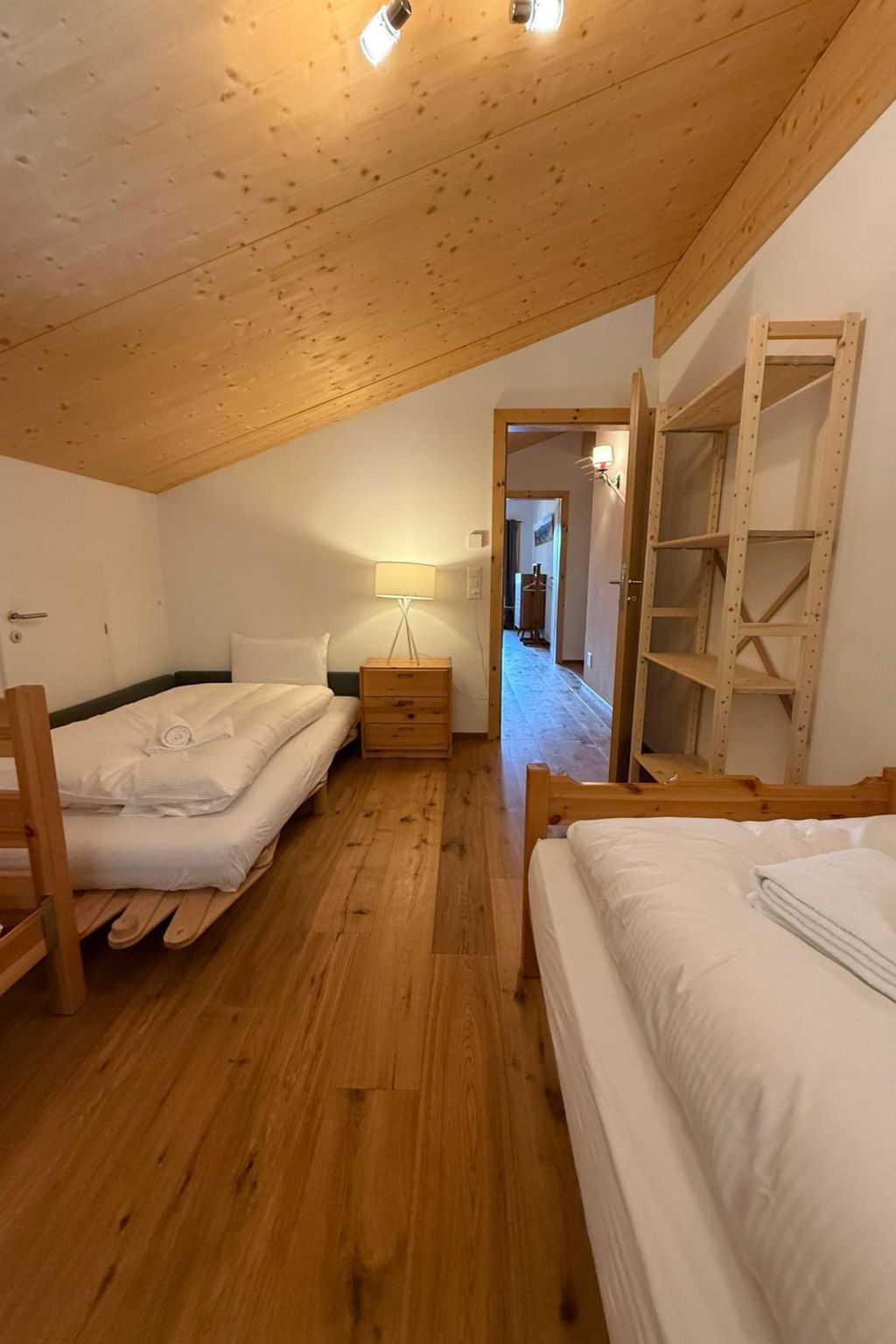 Photo of Furkasunna by Arosa Holiday Appartement/Fewo, Dusche oder Bad, WC, 7-Bettwohnung