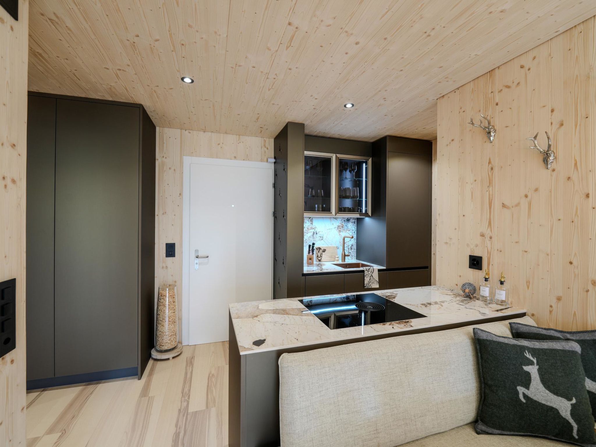 Photo of appartamaint tscherv by Arosa Vacations Appartement/Fewo, Dusche, WC, Seeblick