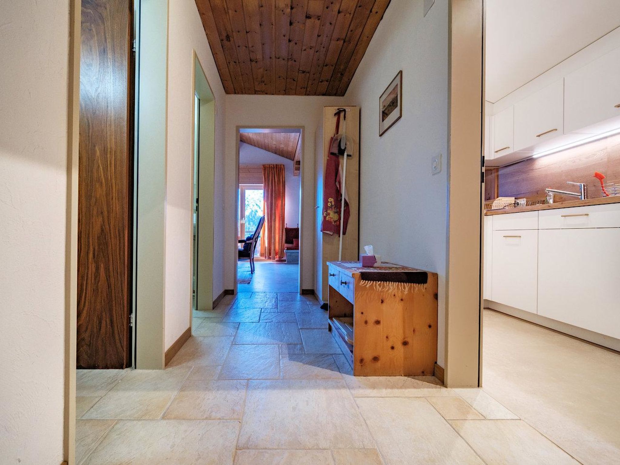 Photo of Casa Dschember 10 Appartement/Fewo, Dusche oder Bad, WC, 2 Schlafräume