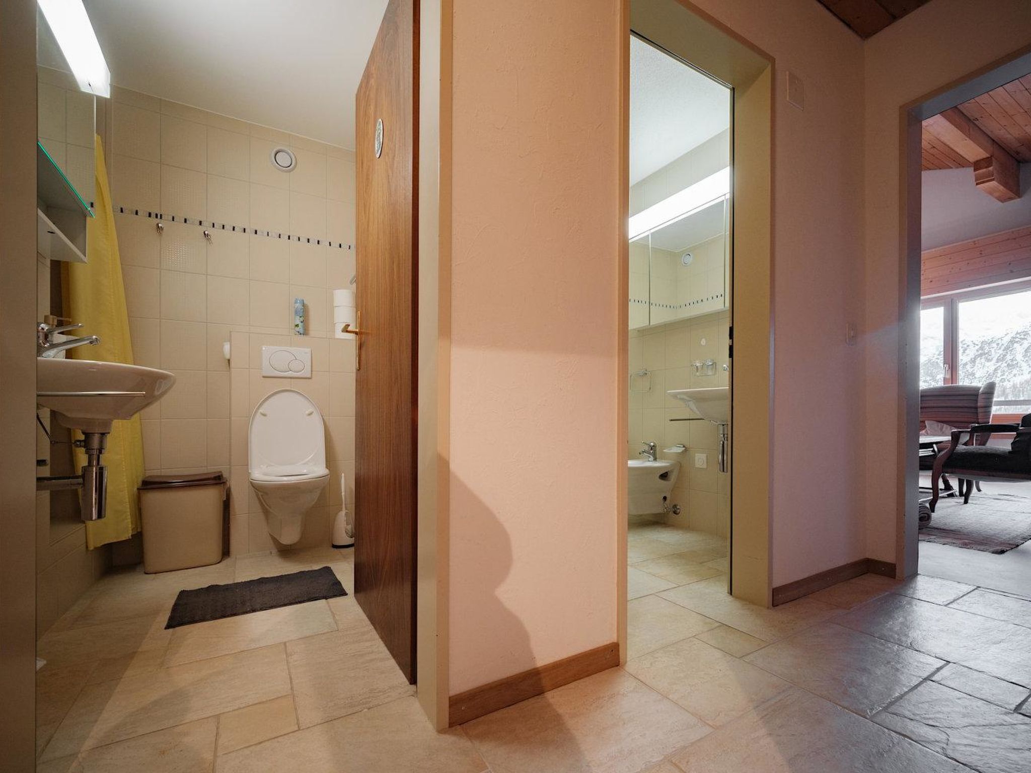 Photo of Casa Dschember 10 Appartement/Fewo, Dusche oder Bad, WC, 2 Schlafräume