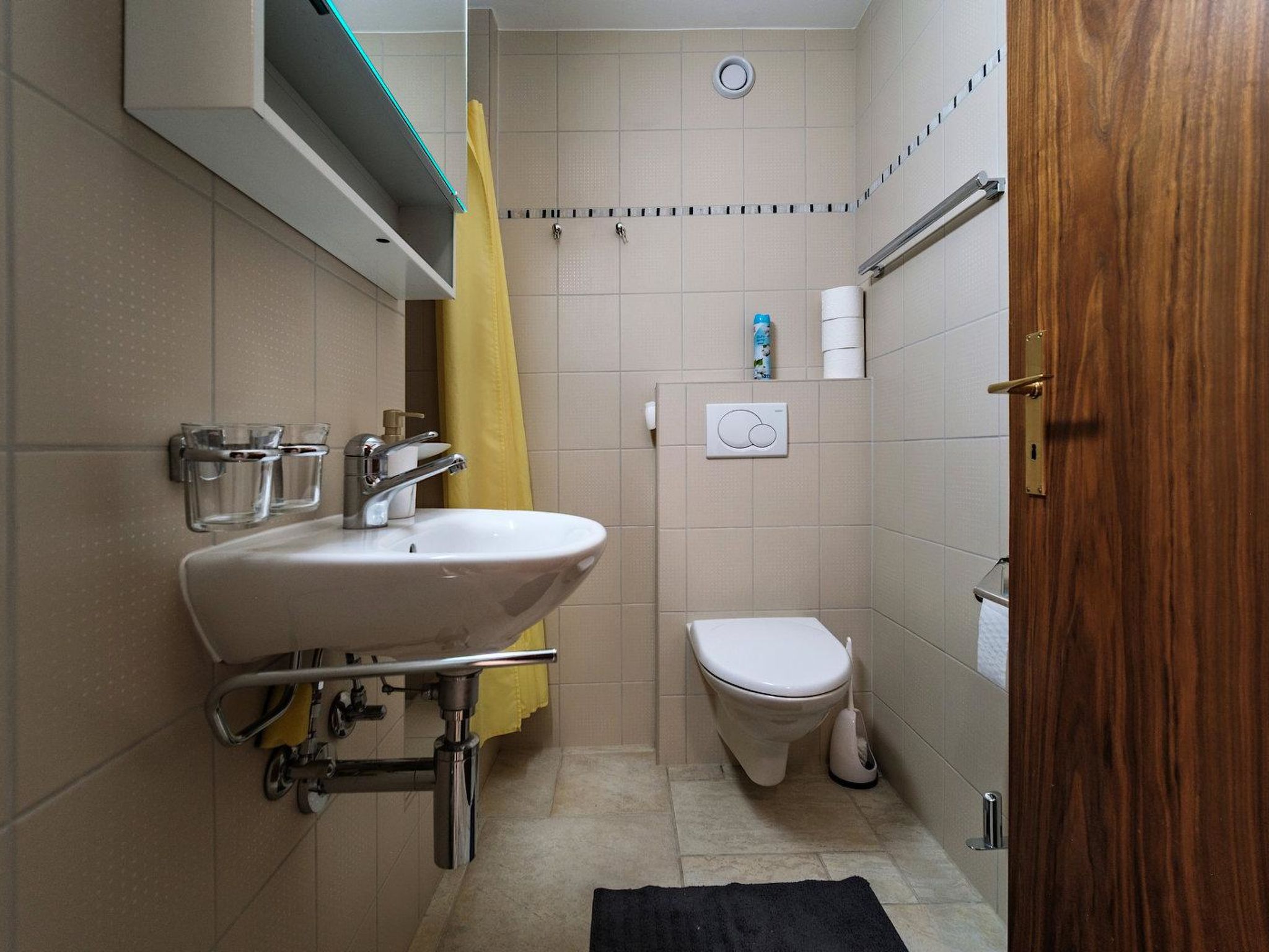 Photo of Casa Dschember 10 Appartement/Fewo, Dusche oder Bad, WC, 2 Schlafräume