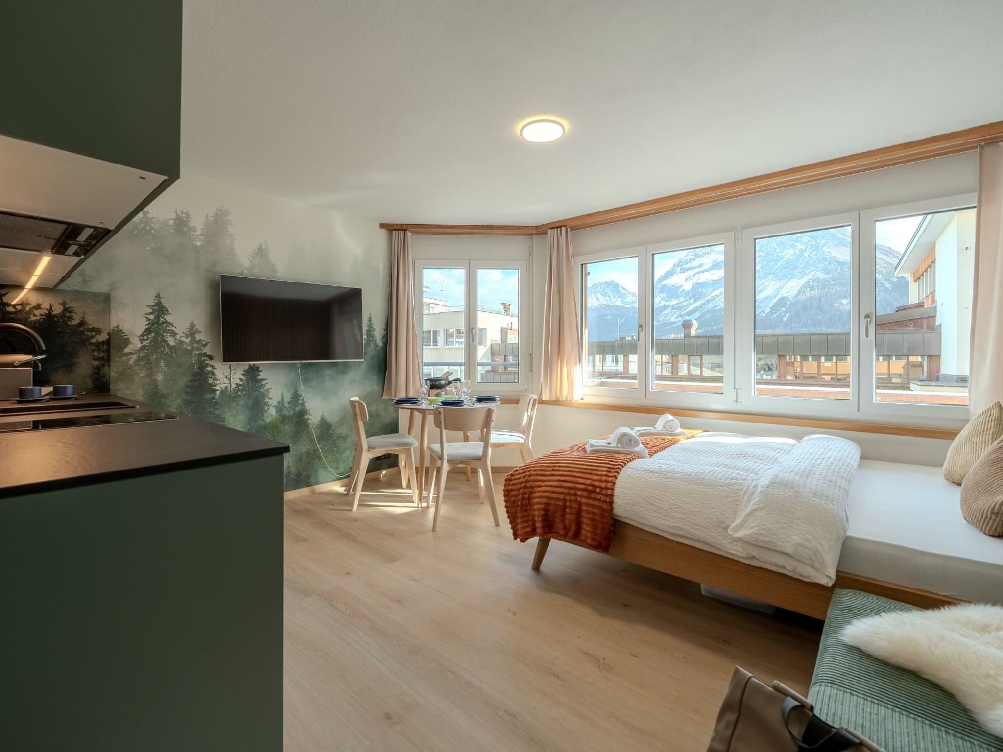Photo of Collina Forest Design-Studio by Arosa Vacations Studio, Dusche, WC, Komfort