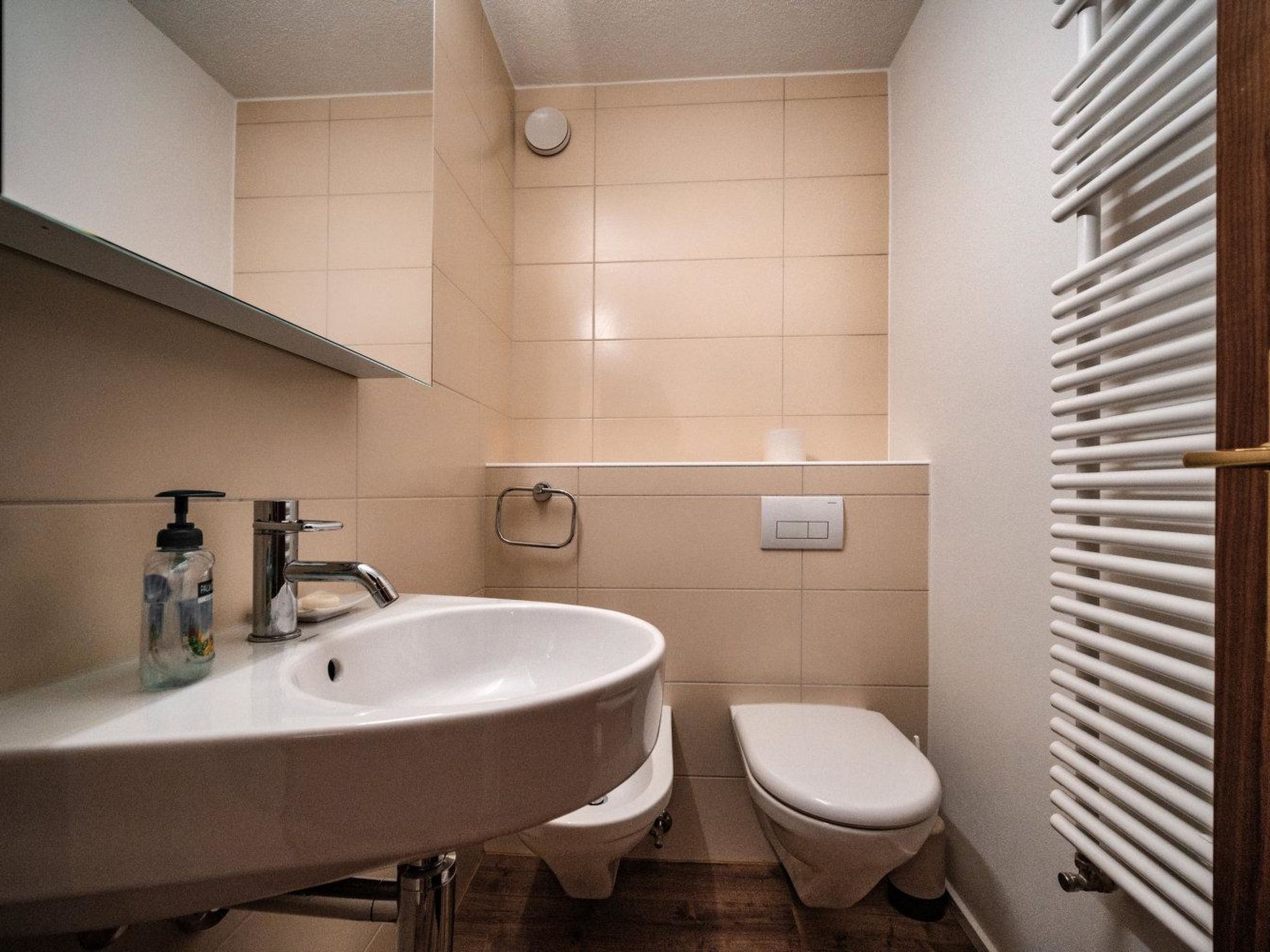 Photo of Casa Dschember 11 Appartement/Fewo, Bad, WC, 8-Bettwohnung