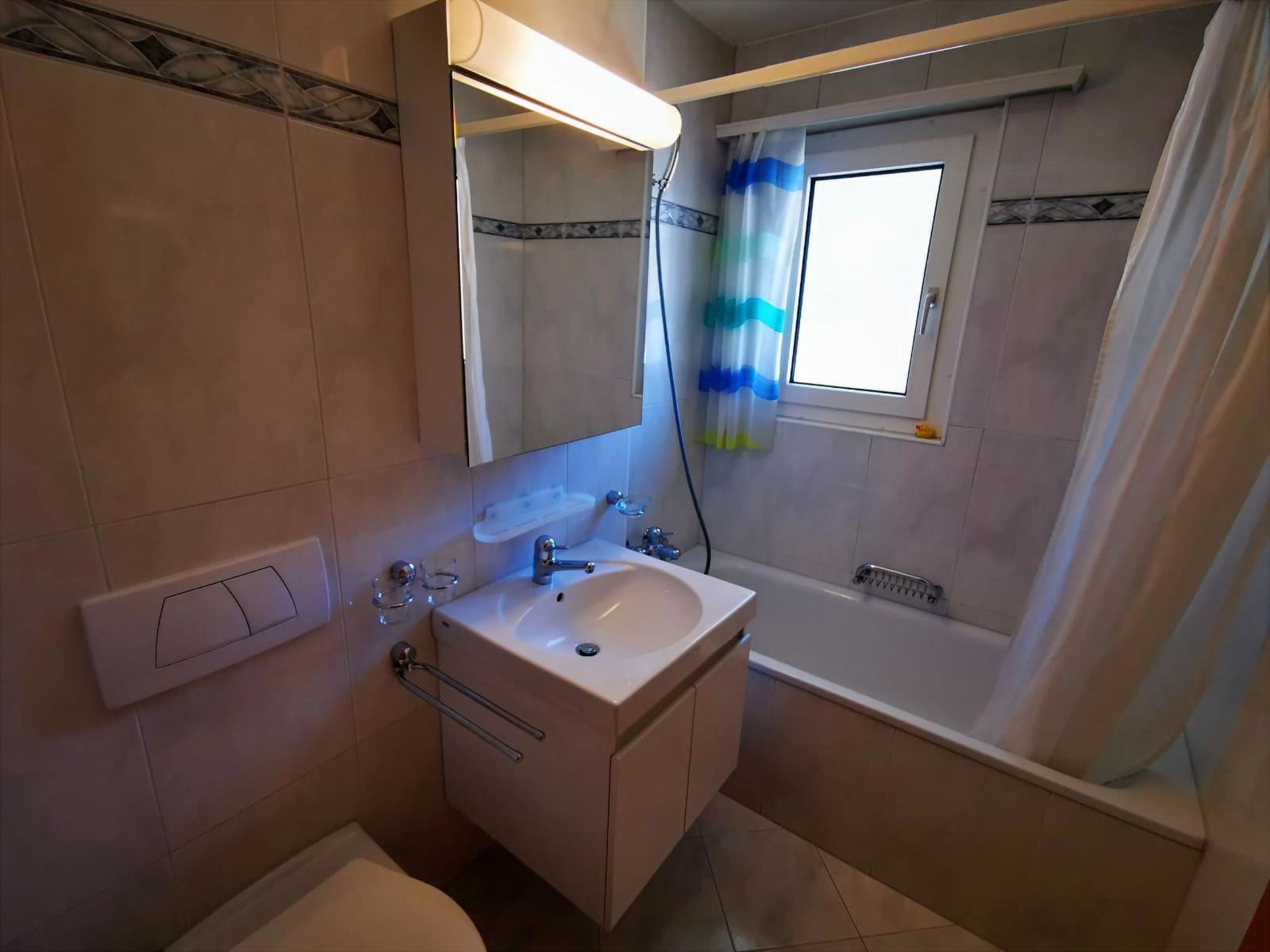 Photo of Appartement/Fewo, Dusche oder Bad, WC, 4-Bettwohnu