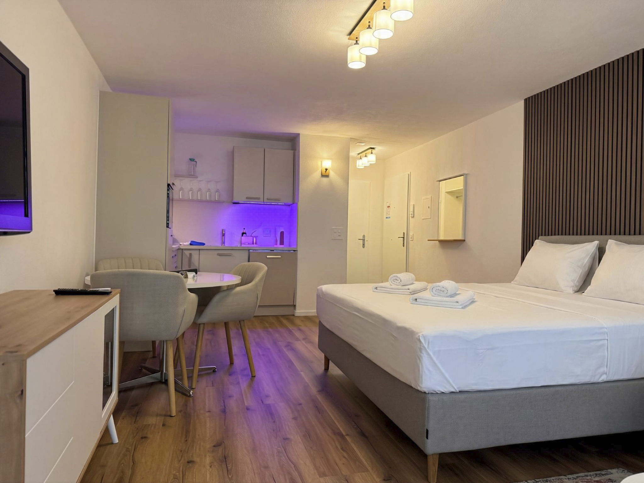 Photo of Lorez 5A by Arosa Holiday Appartement/Fewo, Bad, WC, Wohn-/Schlafraum