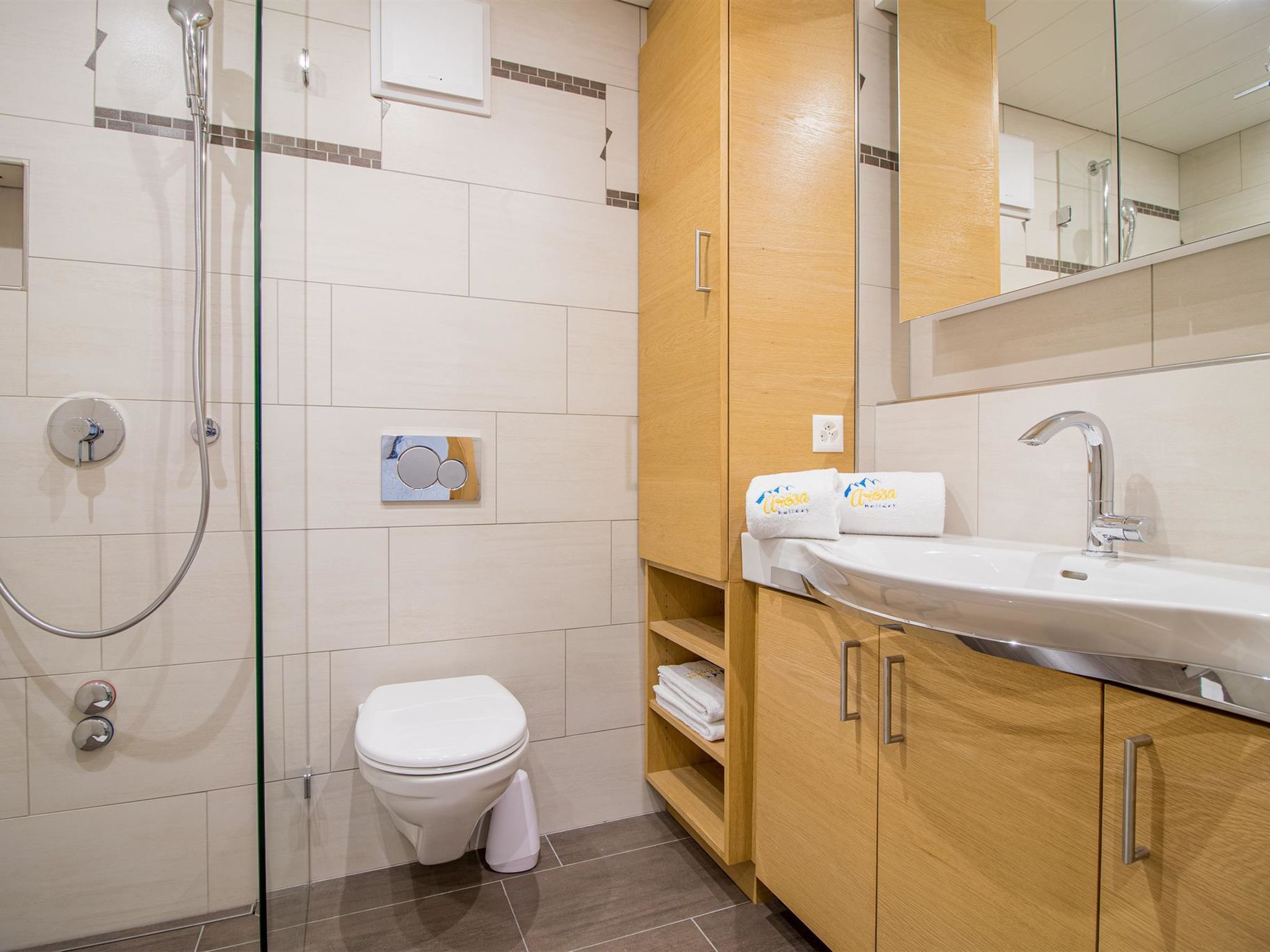 Photo of Alexandra 611 by Arosa Holiday Appartement/Fewo, Bad, WC, 4-Bettwohnung