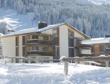 Modern 3.5-kamerappartement in Parpan, direct aan de skipiste - thumbnail 1