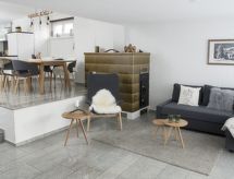 Ruim 6-persoons appartement in Valbella met open haard en balkon - thumbnail 1