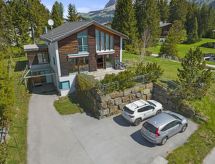 Vrijstaand chalet voor 9 in Valbella met panoramisch uitzicht - thumbnail 1