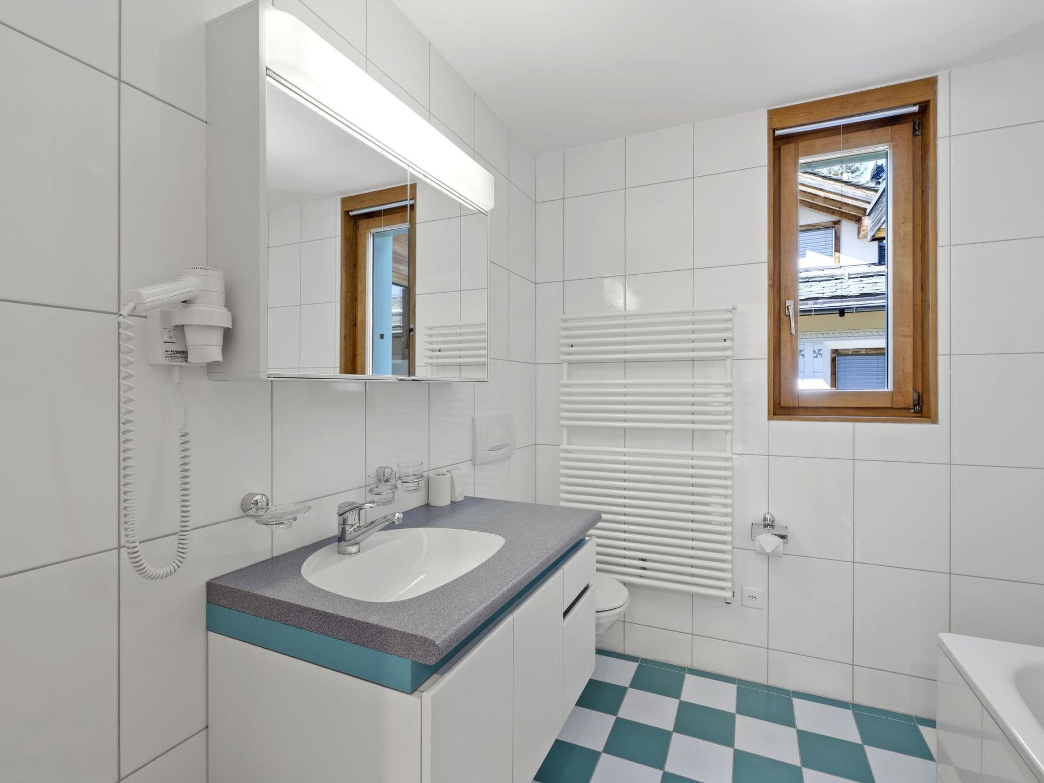 Golden Peaks Ferienhaus Ferienhaus, Dusche und Bad, WC, 4 oder mehr Schlafräume - Image-tags.info