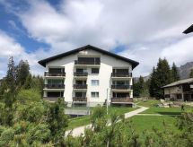 Knus 4-persoons appartement met balkon in Valbella, Mittelbünden - thumbnail 1