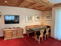 Rustiek appartement in Valbella, vlakbij piste en bushalte - thumbnail 2