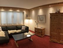 Rustiek appartement in Valbella, vlakbij piste en bushalte - thumbnail 4