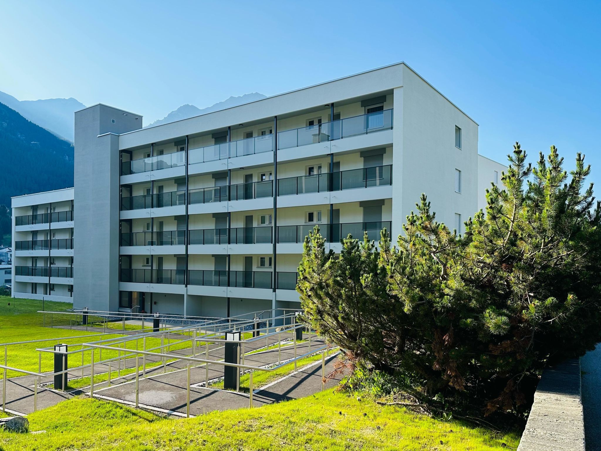 Nr.43 Haus Sotmirana-Binnen