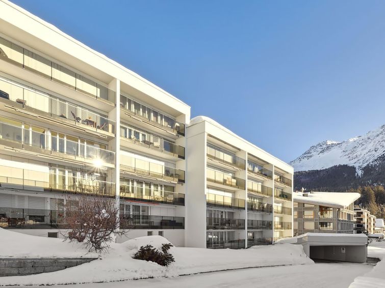 Nr.63 Haus Ladina – Lenzerheide – Mittelbünden