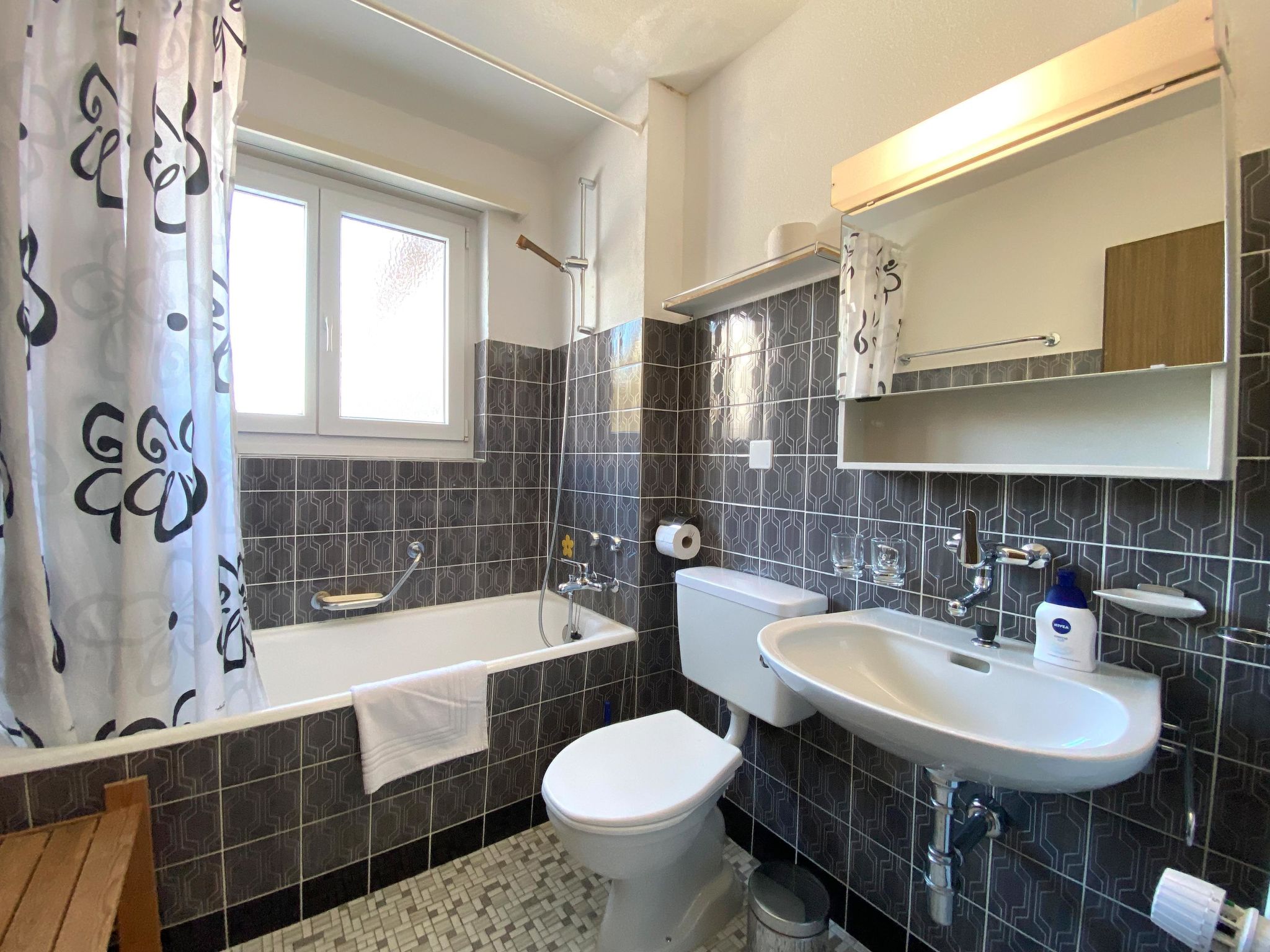 Haus Montana 2/4 Appartement/Fewo,   4-Bettwohnung - Image-tags.info