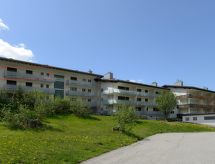 Rustiek 5-persoons appartement direct aan de skipiste van Lenzerheide - thumbnail 1