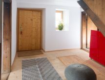 Authentiek Maiensäss in Lenzerheide: 180m² direct aan de skipiste - thumbnail 5