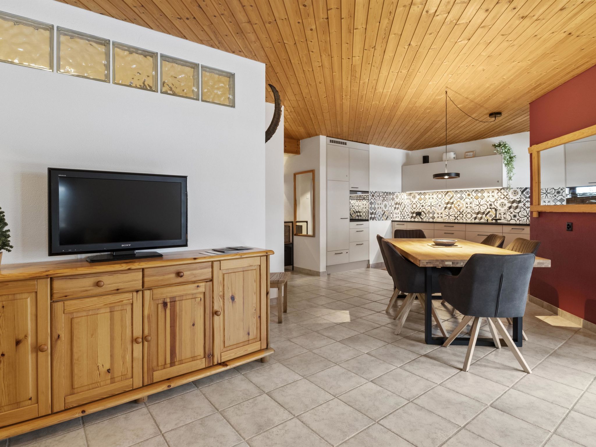 Schweizerhof 501 Mü 4-Bettwohnung (2.5 Zimmerwohnung) - Binnen