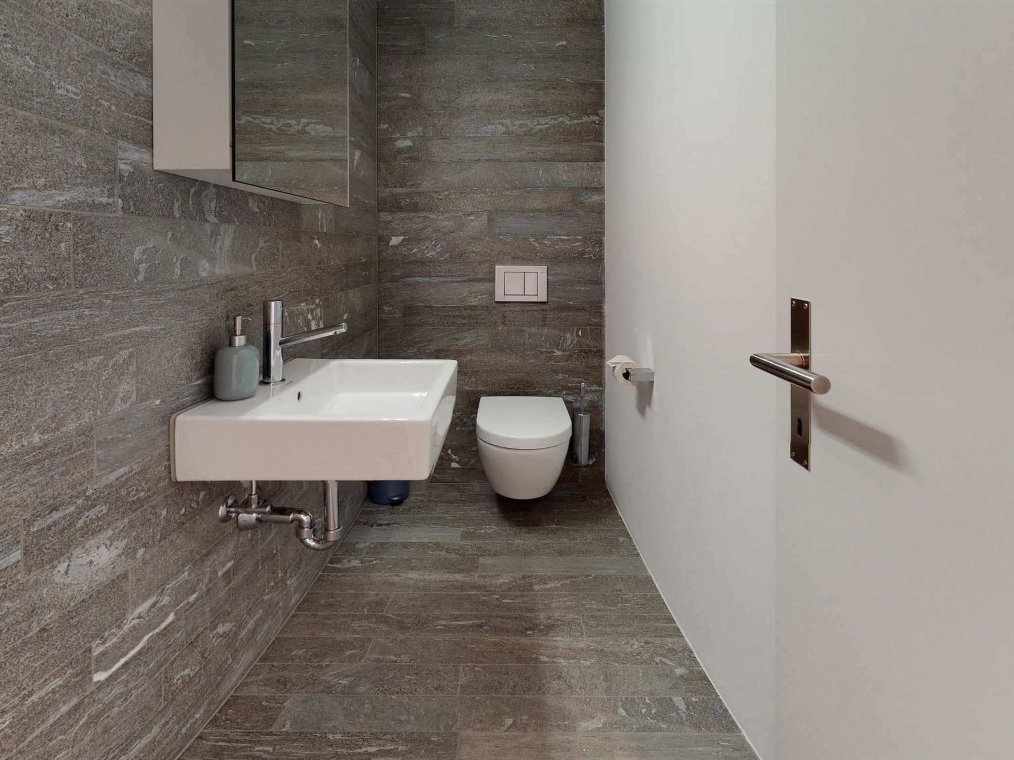 Uehlinger Rosana Appartement/Fewo, Dusche und Bad, WC, 2 Schlafräume - Image-tags.info