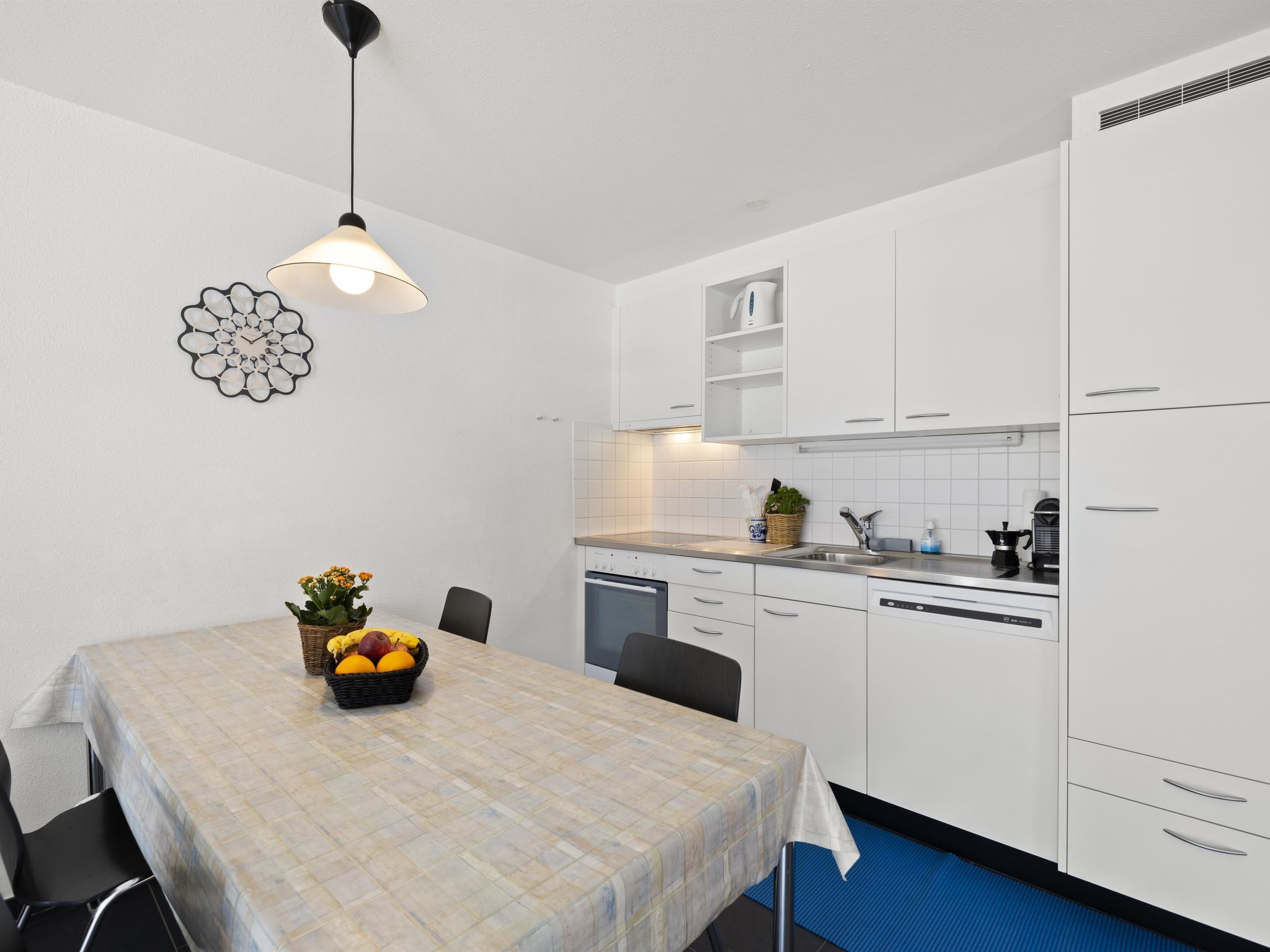 Nr.05 Haus Sursilvana Appartement/Fewo,   Nr.05 Haus Sursilvana IH - Image-tags.info