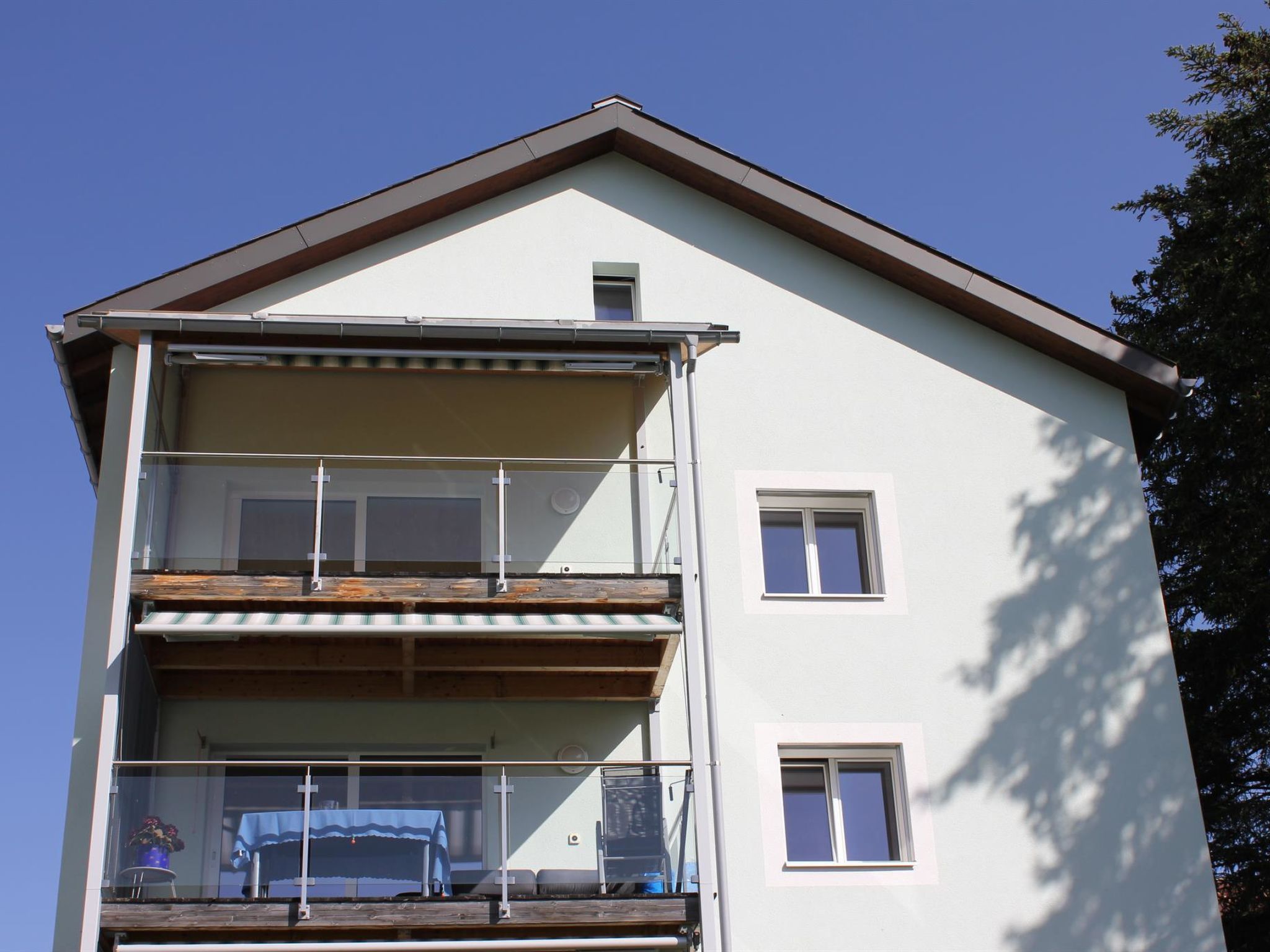 Pardi 3 Simeon Appartement/Fewo 4.5 - Zimmerwohnung - Draußen