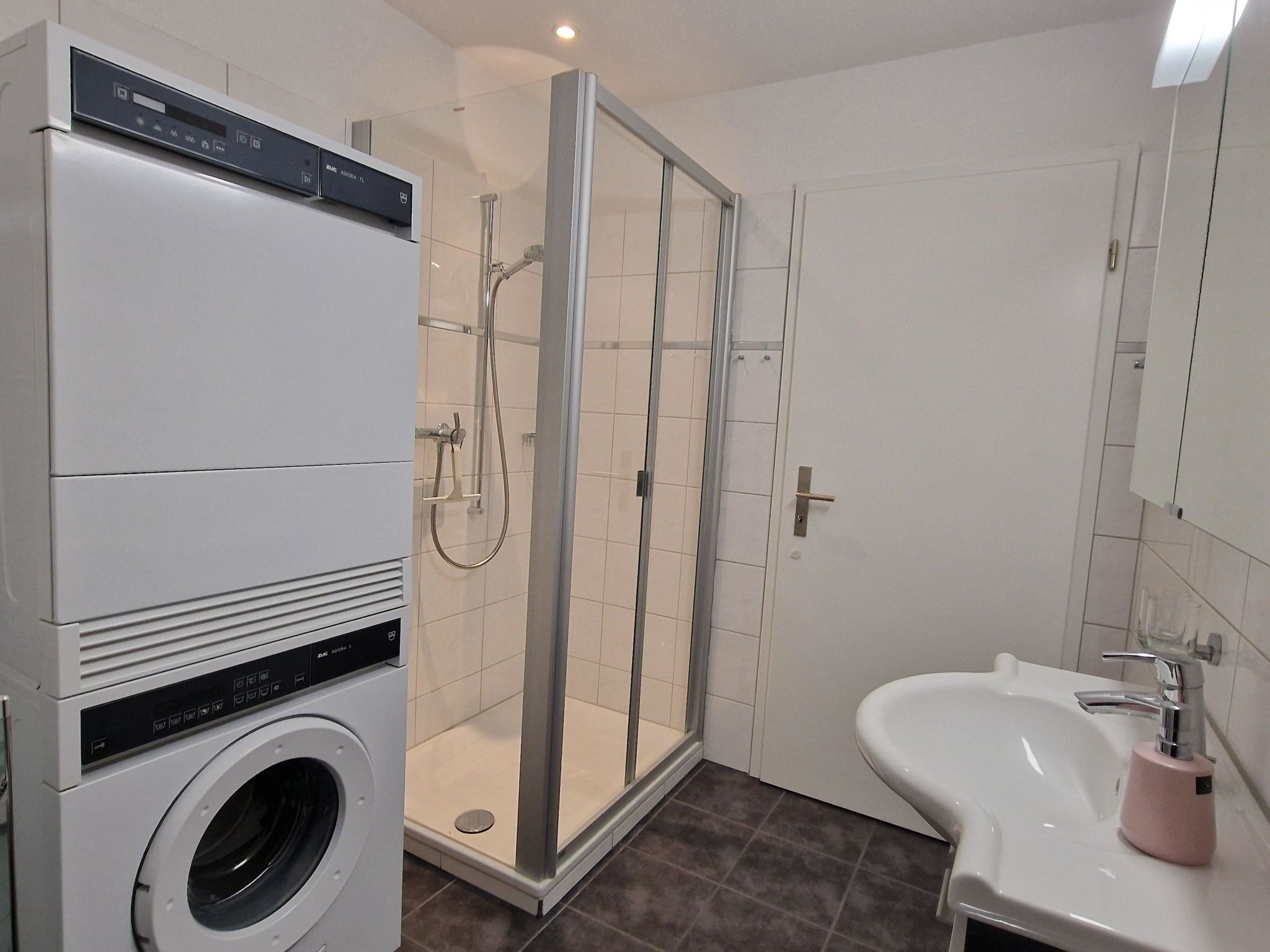 Ferienwohnung Güntert Appartement/Fewo 4.5 Zimmer-Wohnung - Image-tags.info
