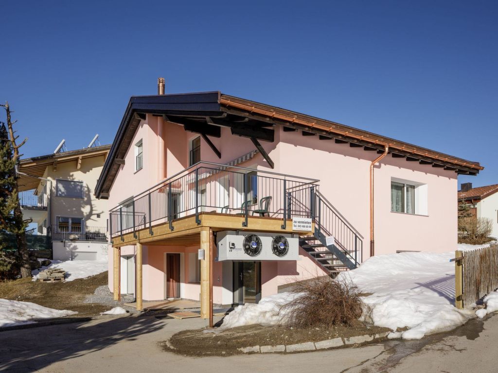 Appartement Guarda Val Müller Erlenstube in Zwitserland