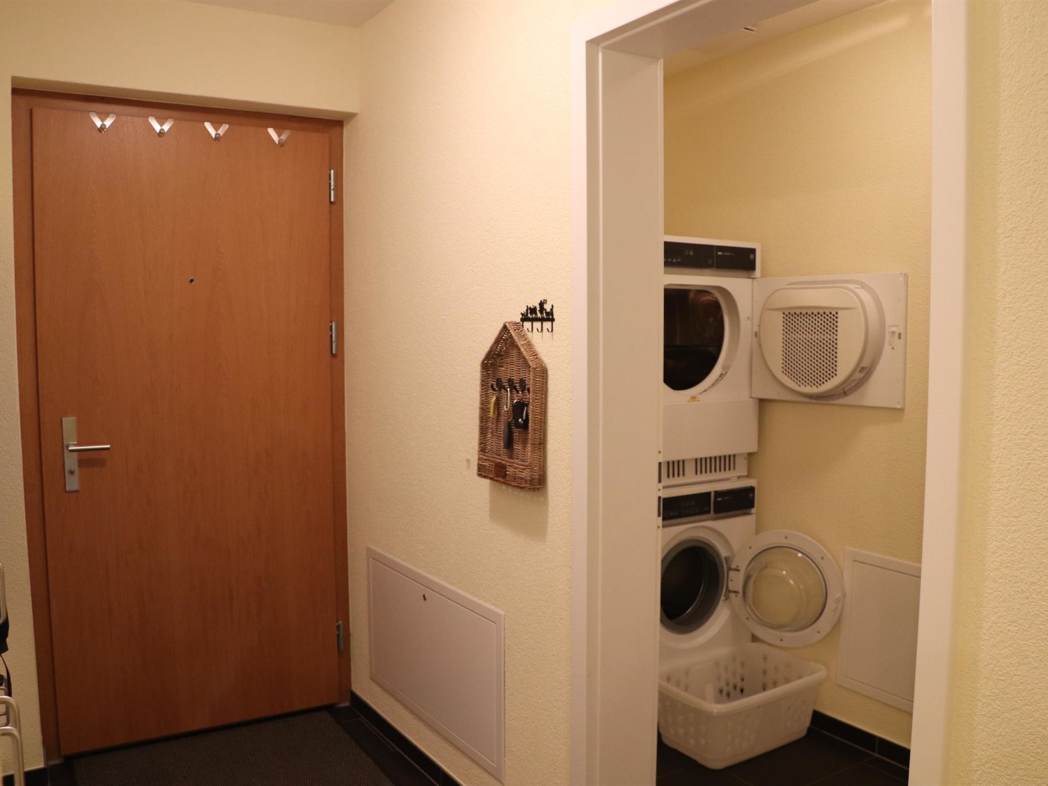 Ferienwohnung zBERG Appartement/Fewo, Dusche und Bad, WC, 3 Schlafräume - Image-tags.info