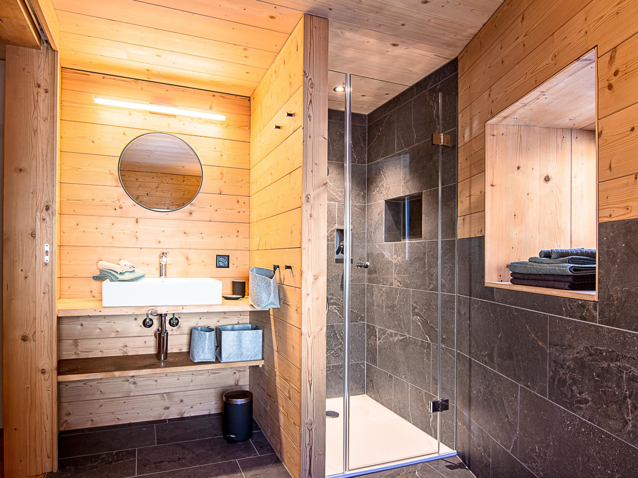 Ferienhaus Tgioc Ferienhaus, Dusche und Bad, WC, 4 oder mehr Schlafräume - Image-tags.info