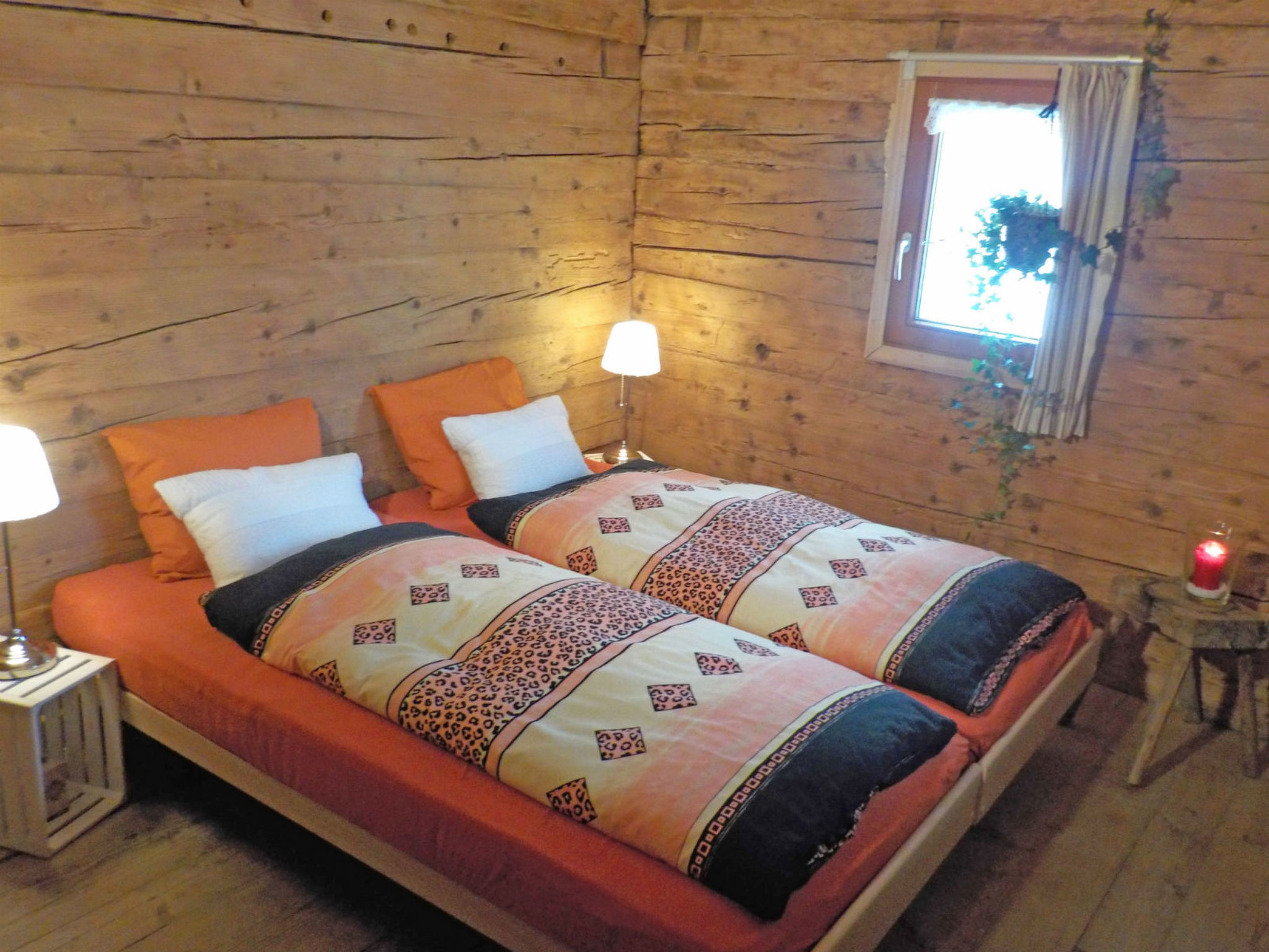 Bio-Hirschfarm, Versam, (Versam), 04002B - Binnen
