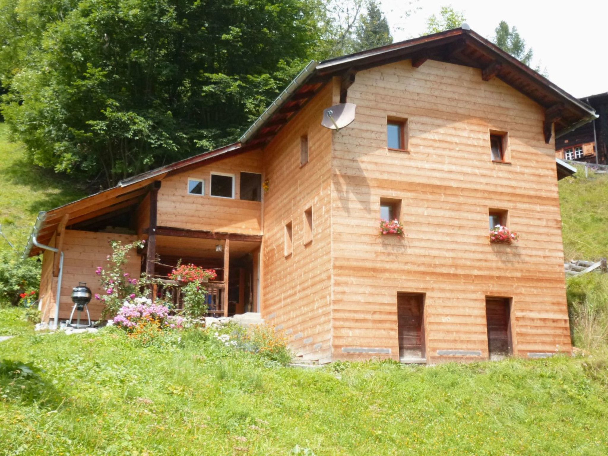 Bio-Hirschfarm, Versam, (Versam), 04002B
