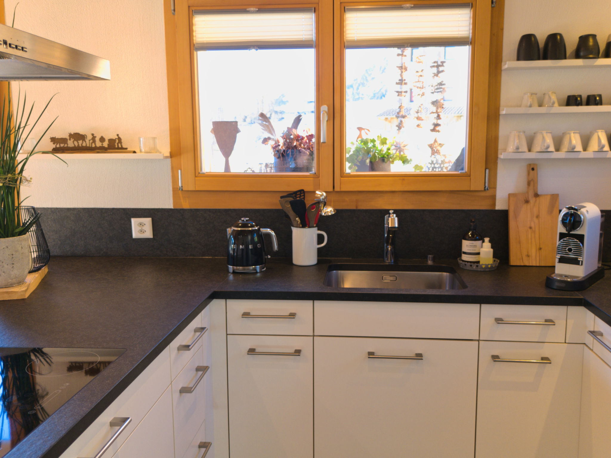 Ferienhaus Mittligada, (Tenna), 06001B - Binnen