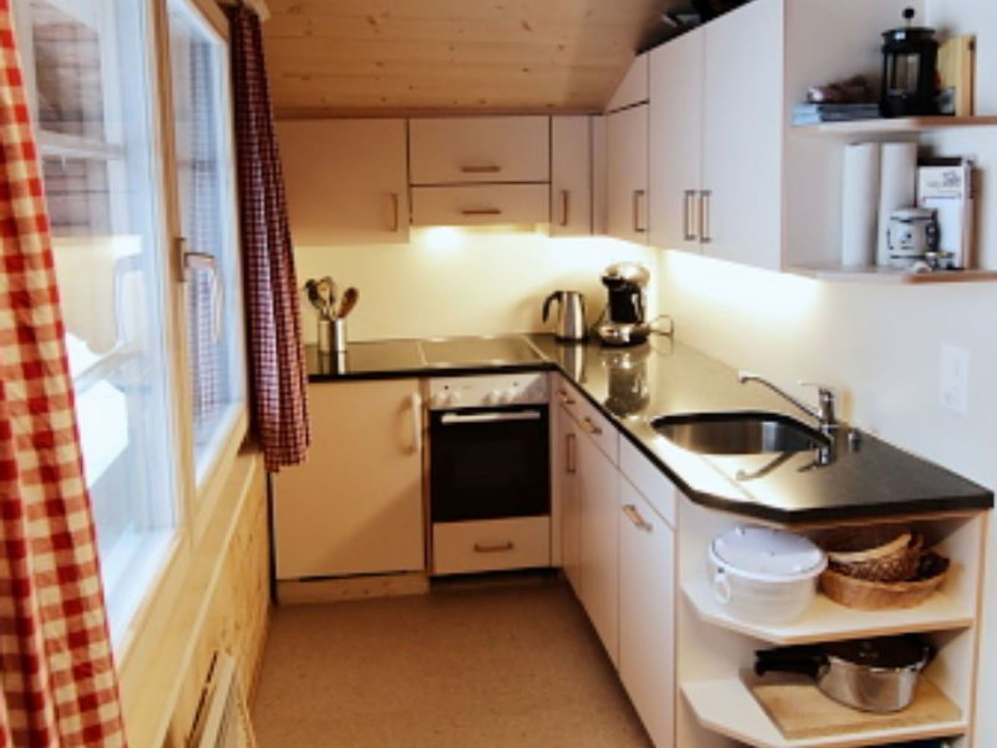 Appartement Hof Unterhus, Tenna, (Tenna), 06006B – Cuisine et coin repas, photo 20 sur 20