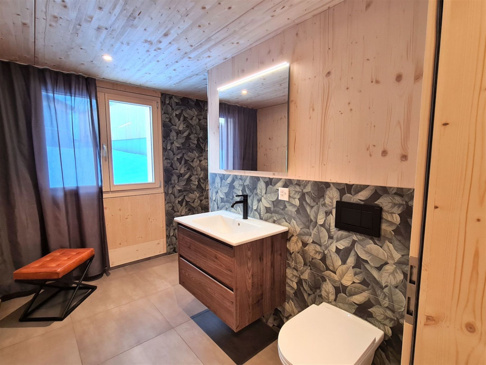 Appartement Ferienhaus Solar by biobuchli, Tenna, (Tenna), 06007B – Salle de bains, photo 20 sur 20