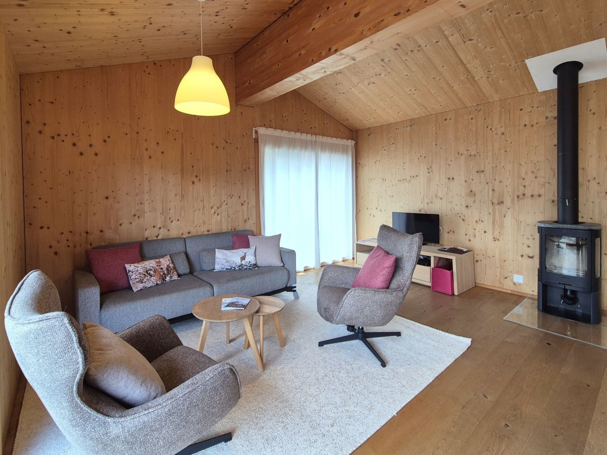 Appartement Ferienhaus Charme by biobuchli, Tenna, (Tenna), 06003B – Séjour, photo 8 sur 18