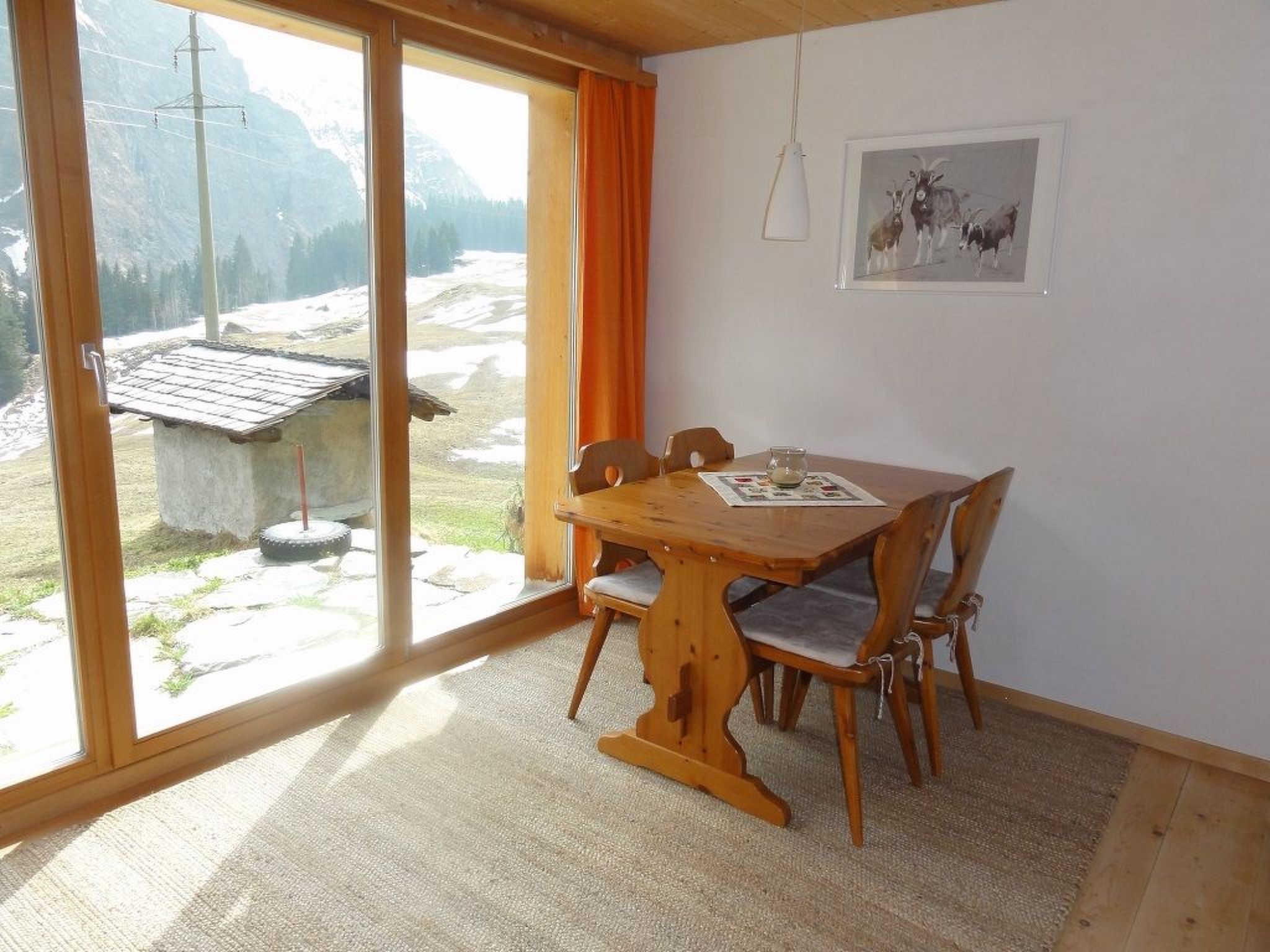 Appartement Ausserbäch Tester, Safien-Thalkirch, (Thalkirch (Safien)), 09001B – Cuisine et coin repas, photo 8 sur 10