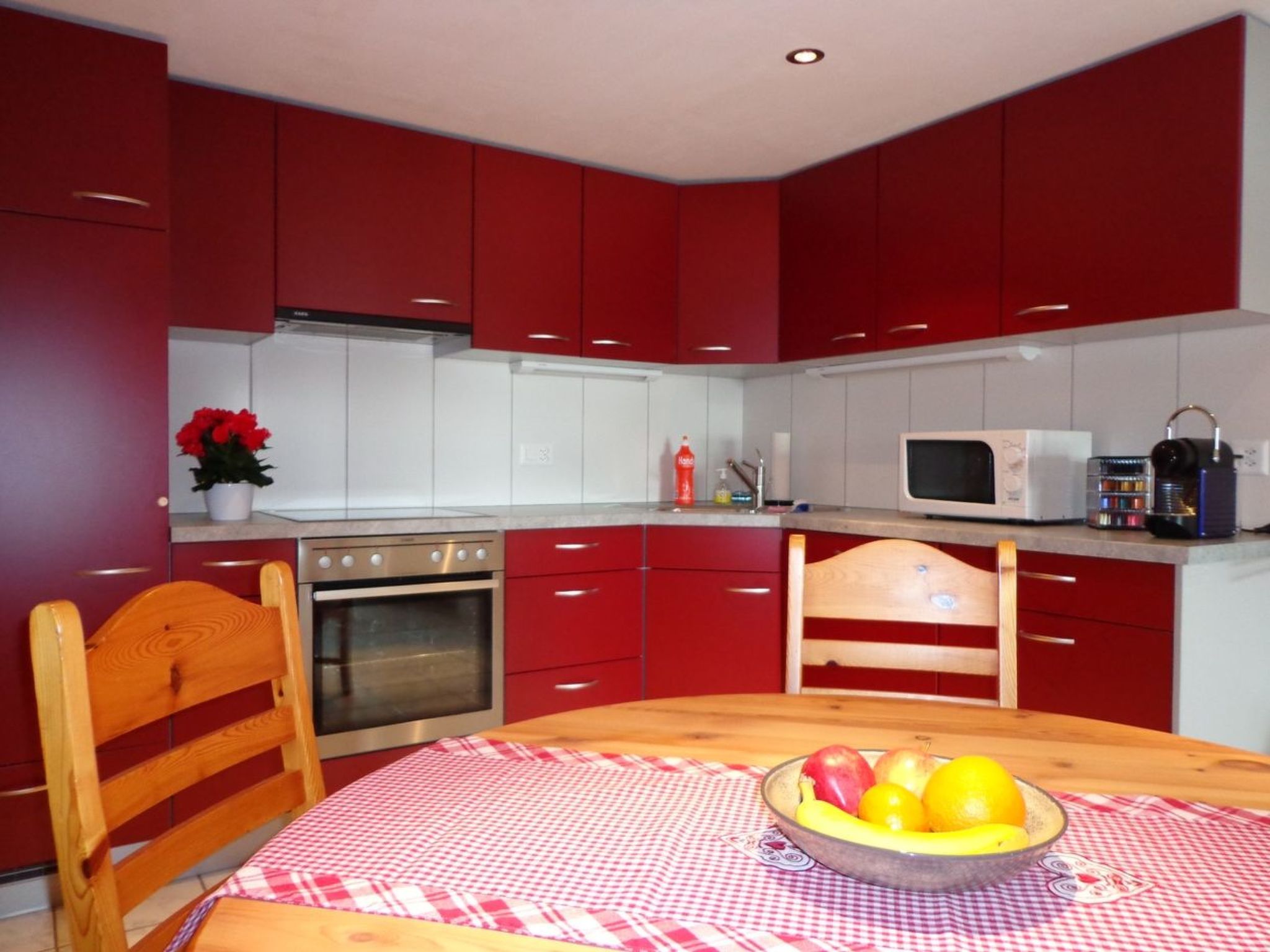Appartement Gün Derungs, Safien-Platz, (Safien Platz), 07001B – Cuisine et coin repas, photo 11 sur 12
