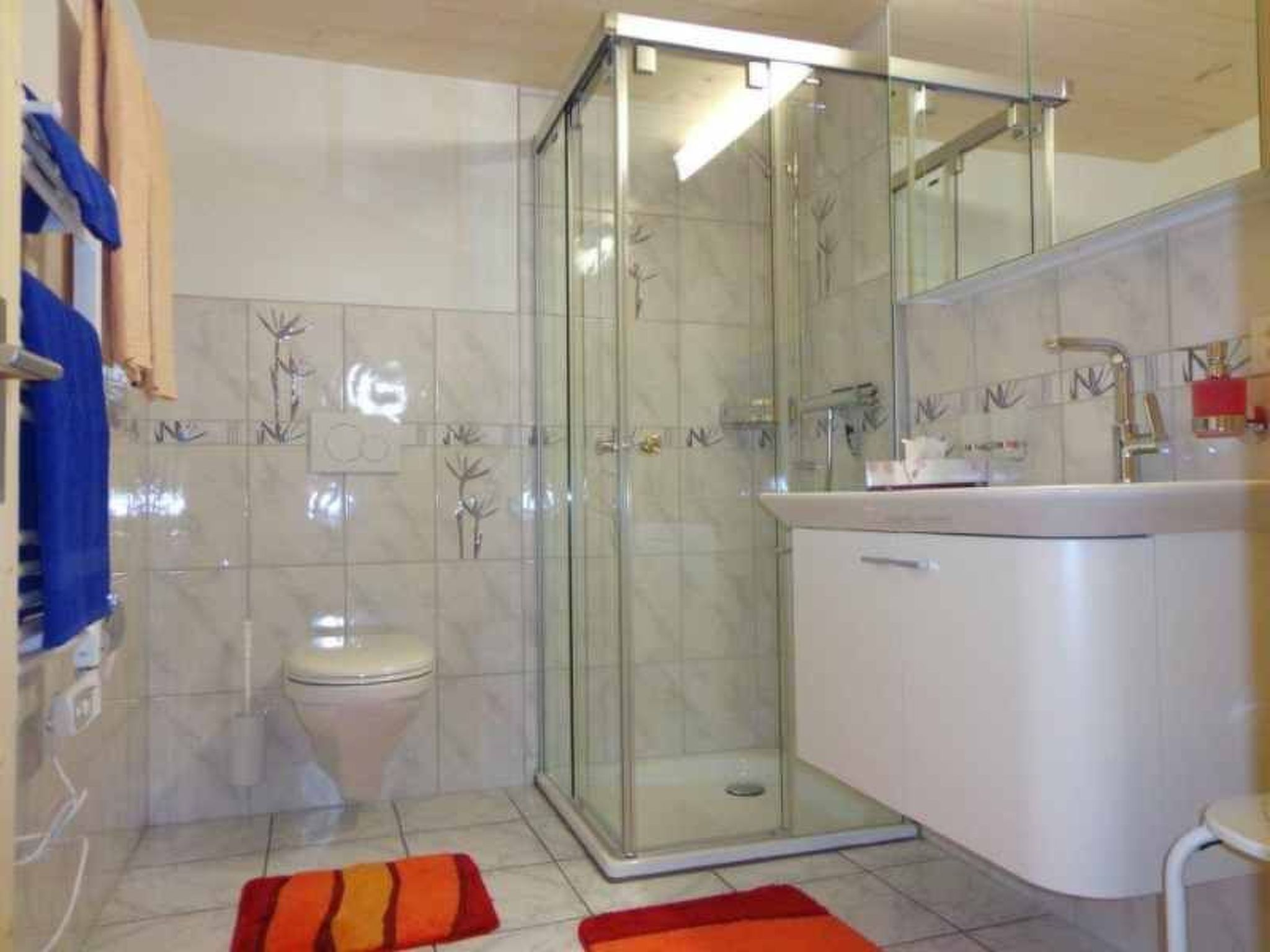 Appartement Gün Derungs, Safien-Platz, (Safien Platz), 07001B – Salle de bains, photo 12 sur 12