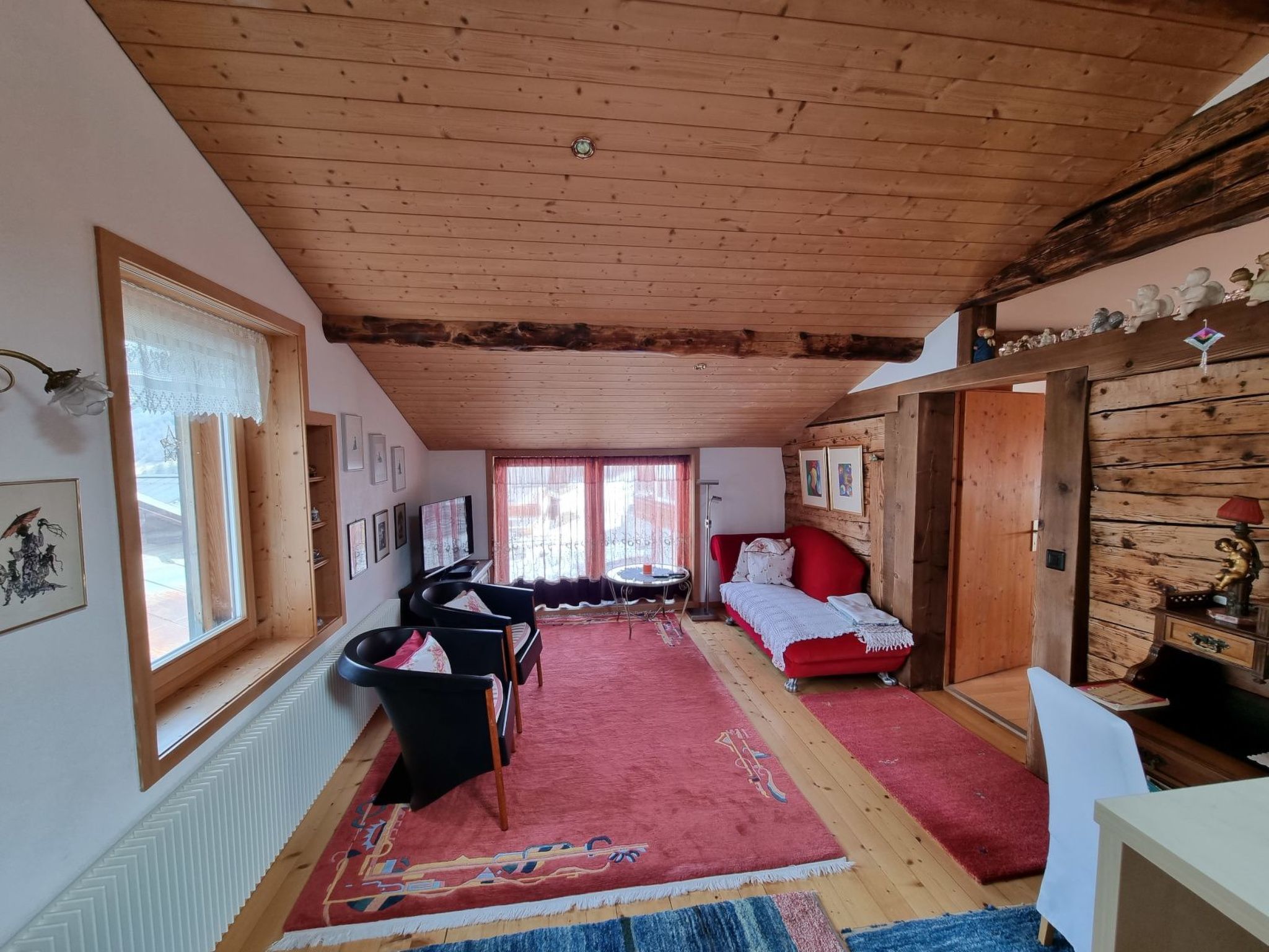 Appartement Demvitg, Pitasch, (Pitasch), 11001B – Séjour, photo 5 sur 10