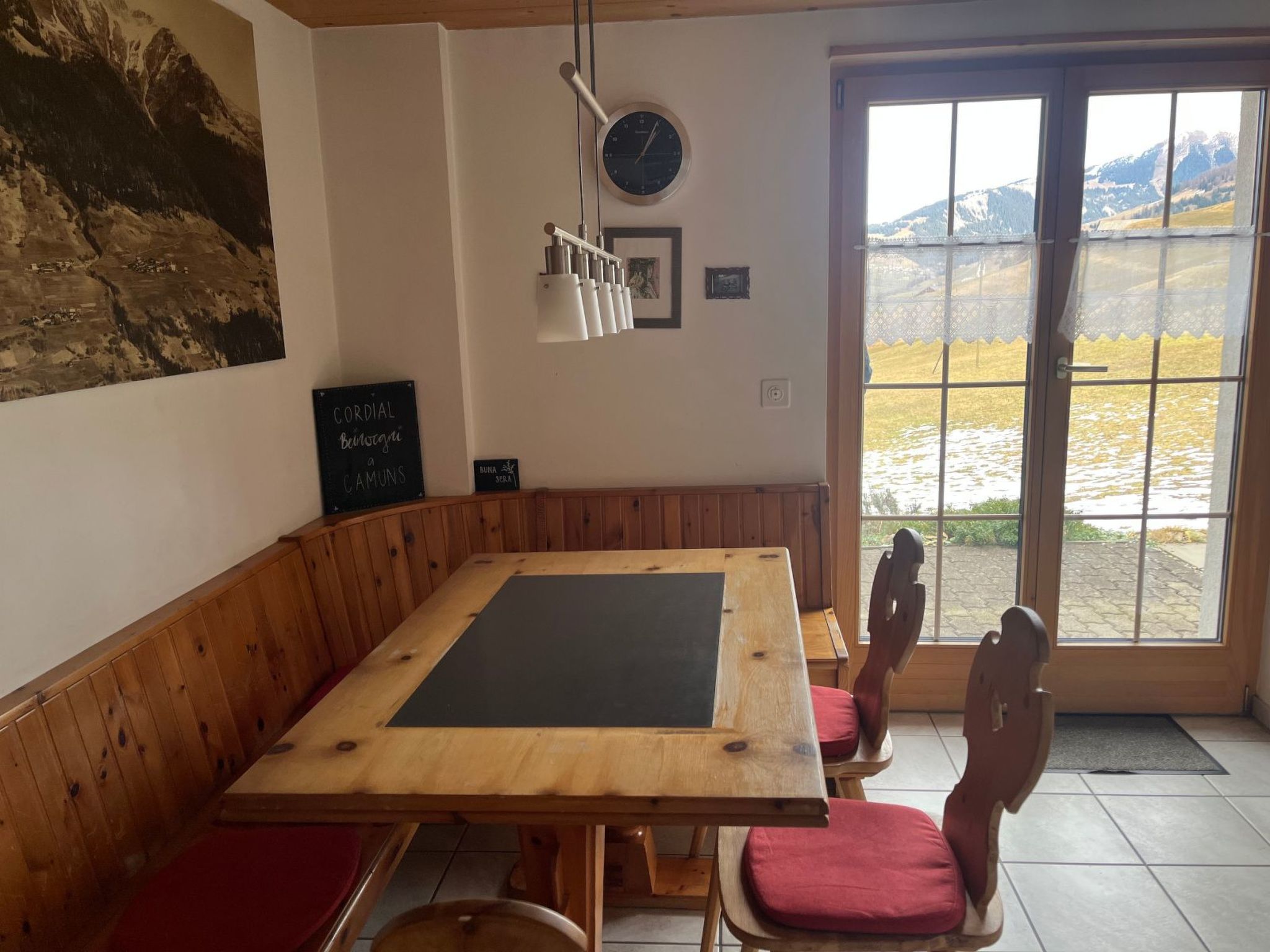Appartement Ferienhaus Runs, Camuns, (Camuns), 13001B – Cuisine et coin repas, photo 8 sur 36